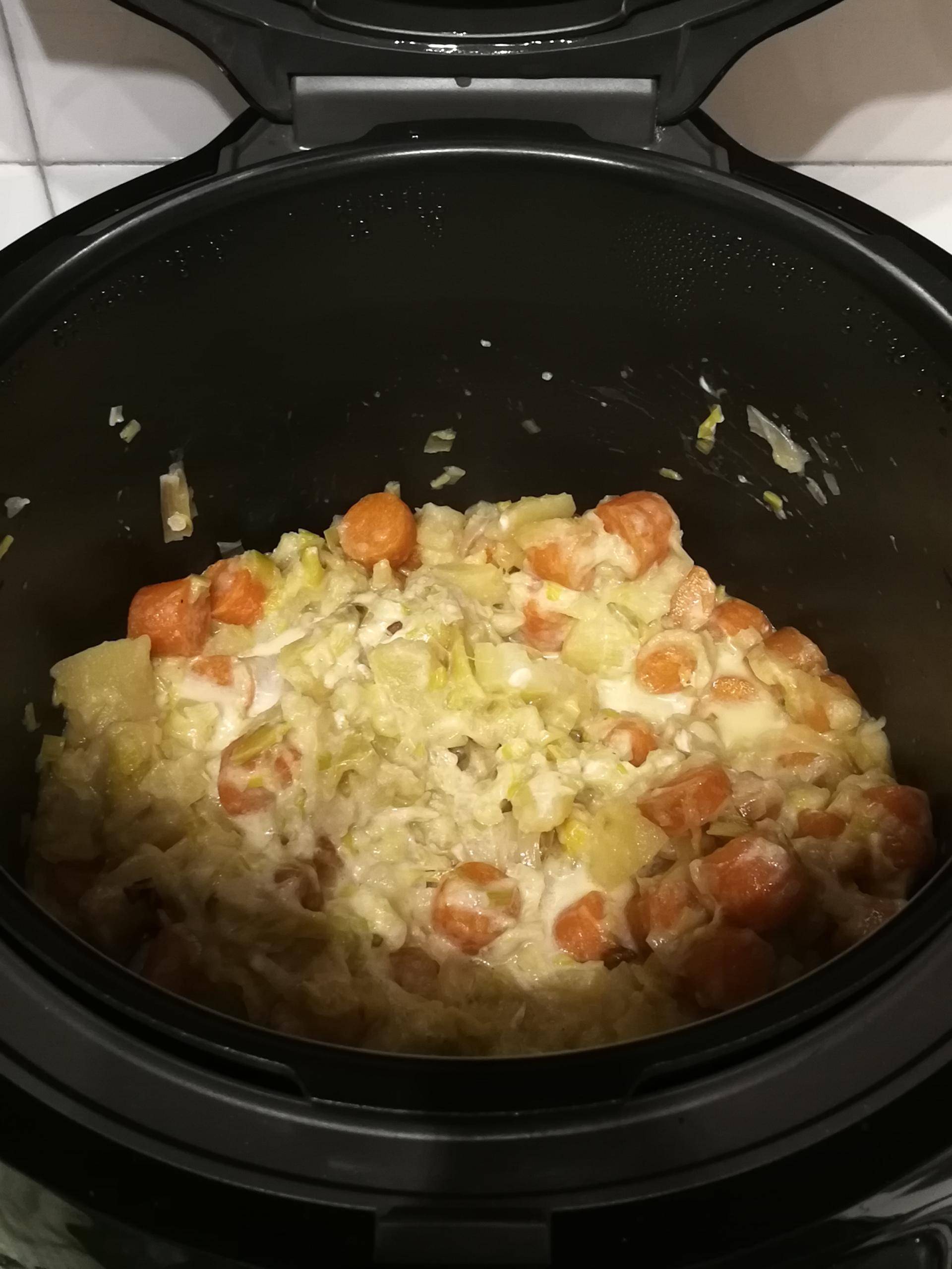 Fondue poireaux, carottes et pommes de terre - Recette Cookeo | Moulinex