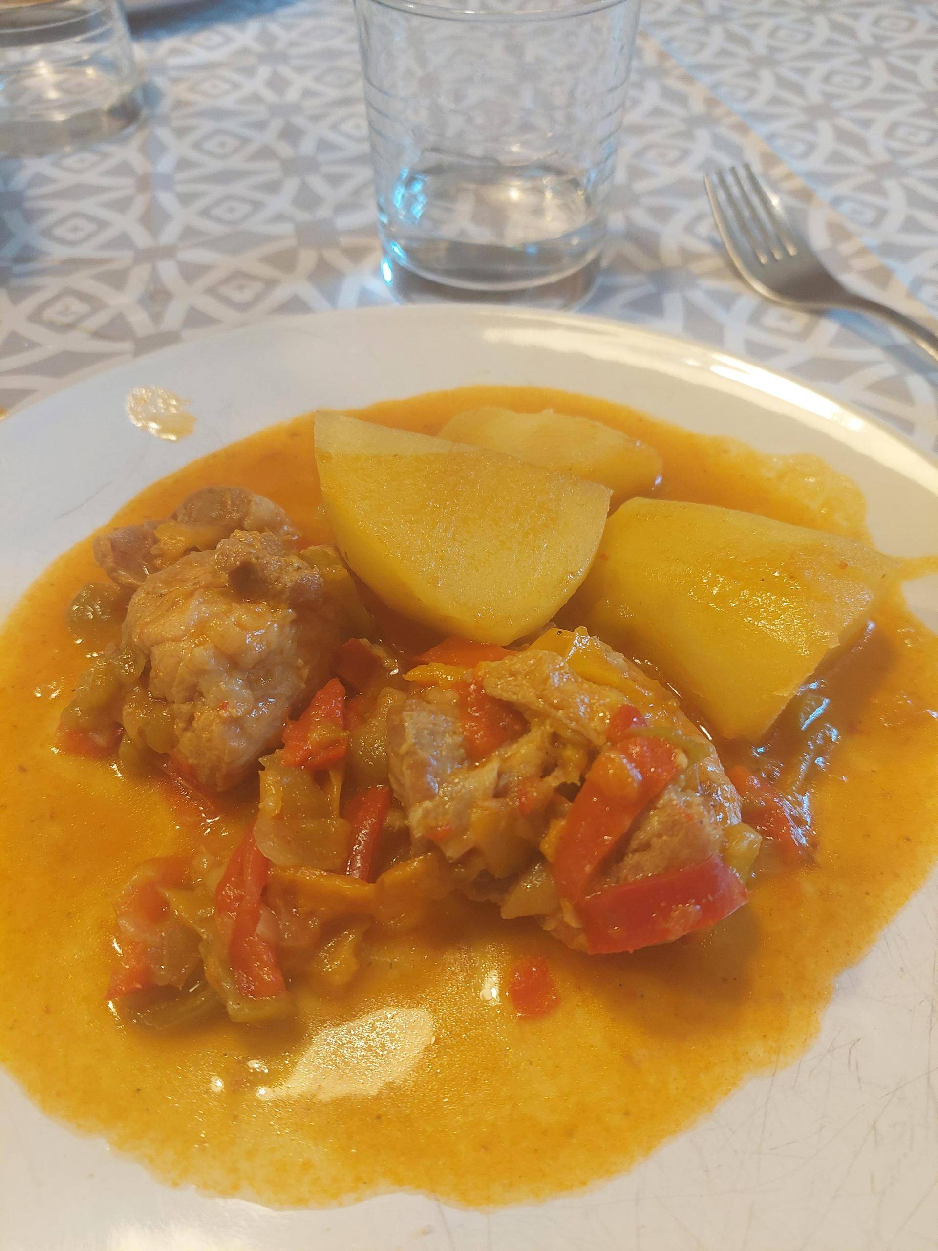 Saute de porc au poivrons et pommes de terre. - Recette Cookeo | Moulinex