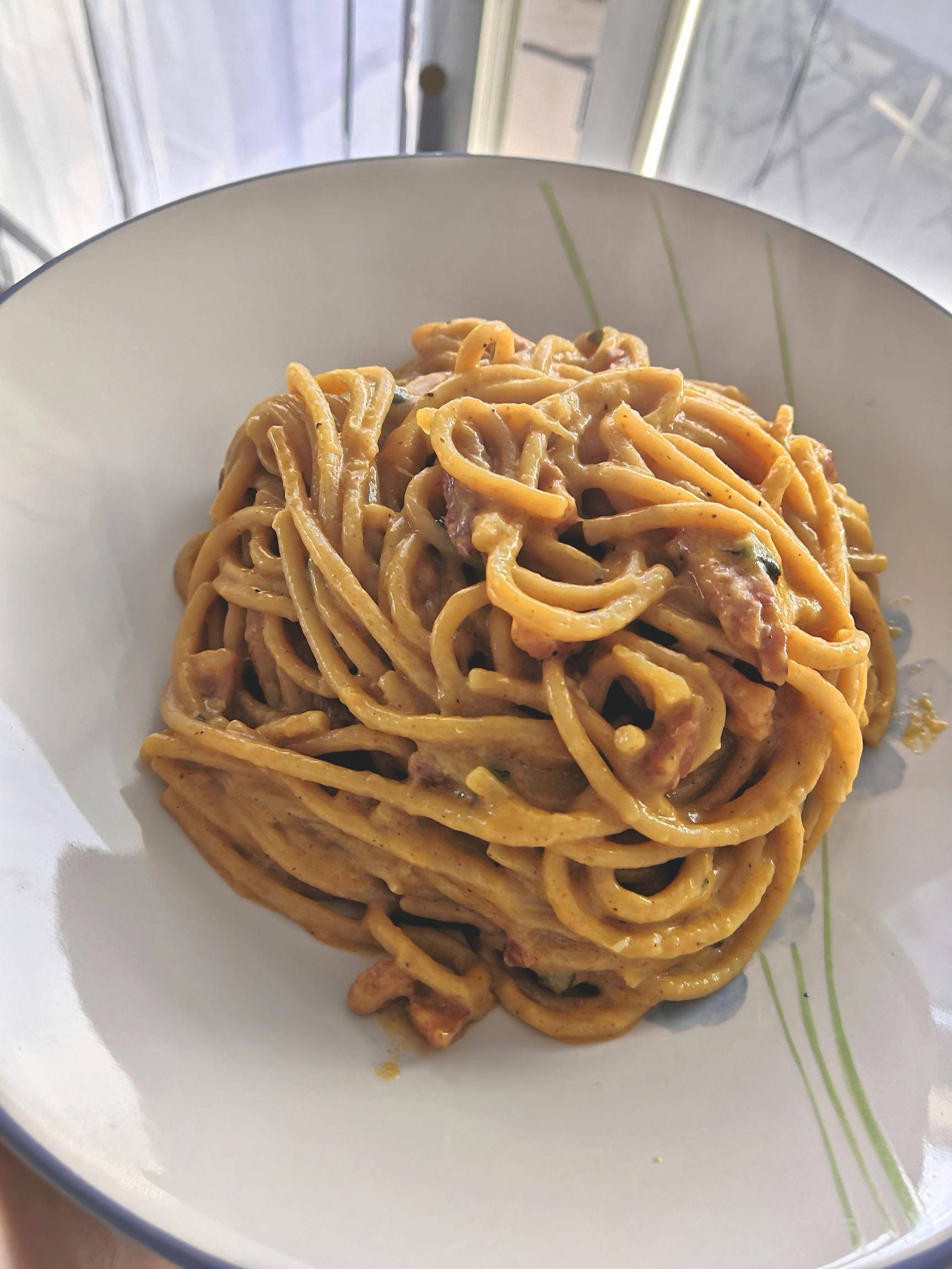 Pâtes façon carbonara revisitées - Recette Cookeo | Moulinex