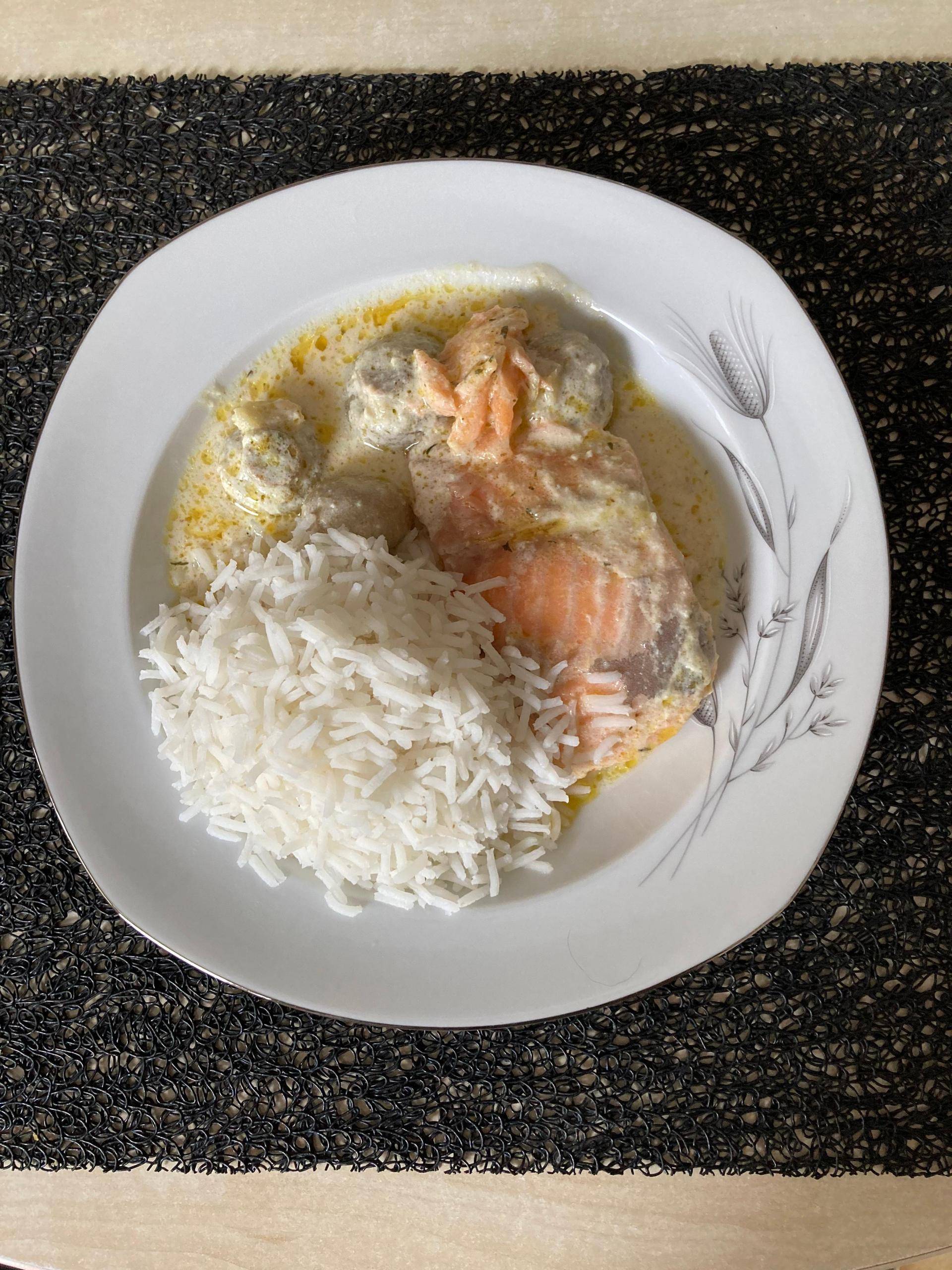 Saumon au bouillon thaï - Recette Companion Connect XL | Moulinex