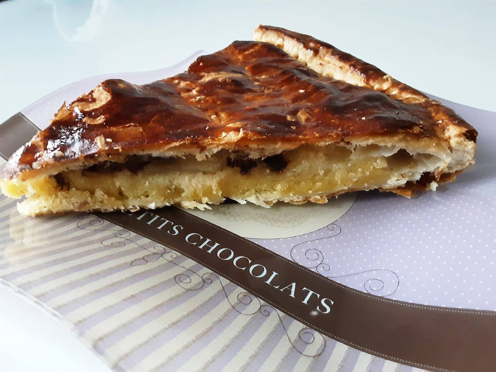 Galette des rois Frangipane Poire et Pépites de chocolat - Recette Companion XL | Moulinex