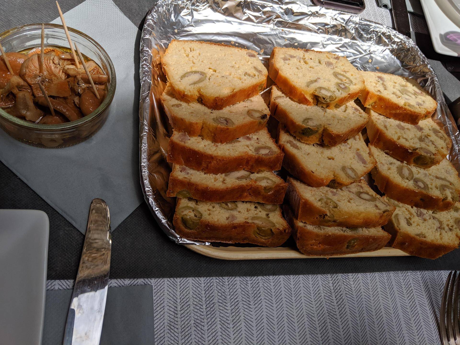 Cake olives verte et jambon - Recette Companion Connect XL | Moulinex