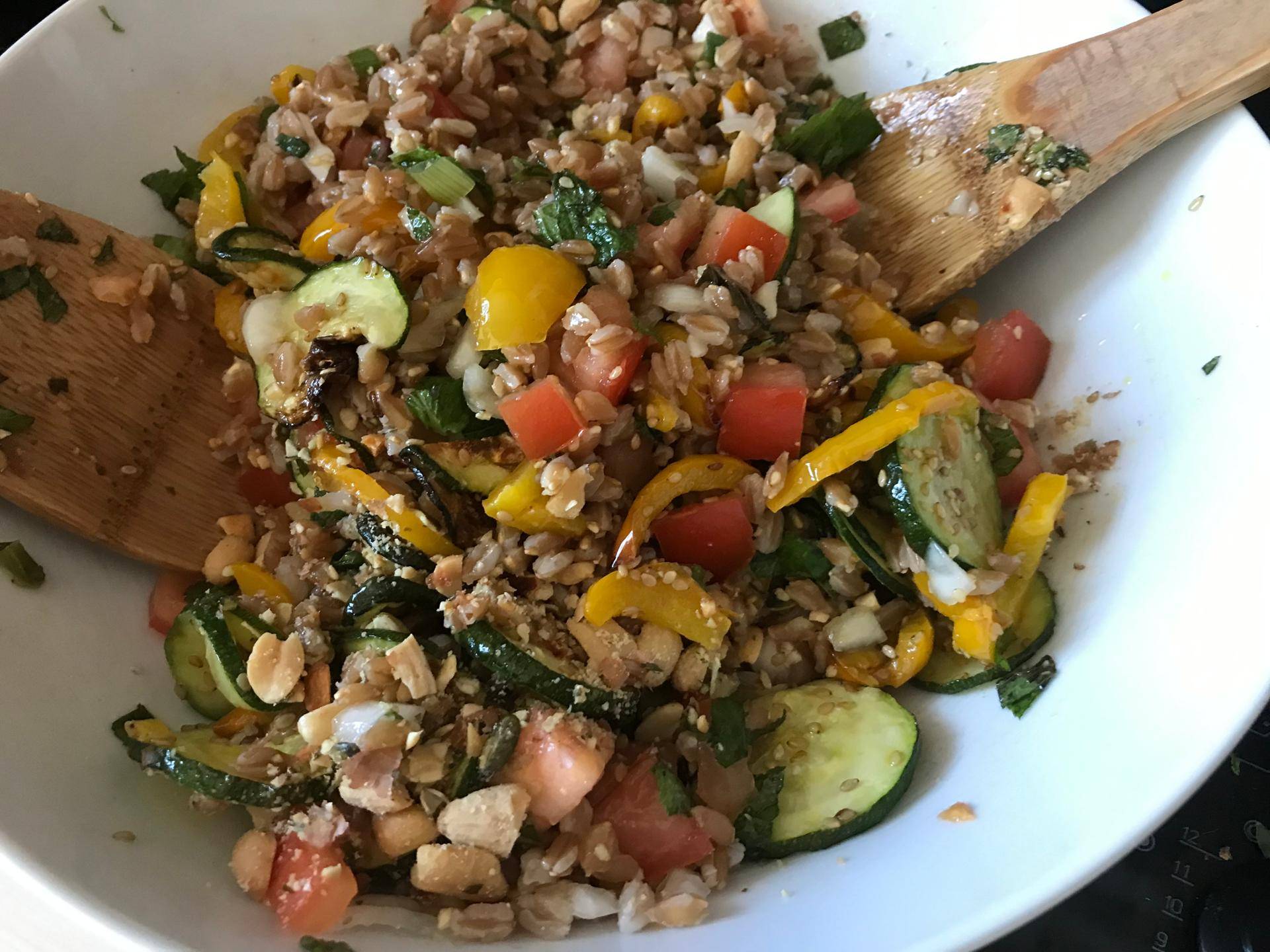 Taboulé de farro, légumes rôtis au sesame - Recette Cookeo | Moulinex