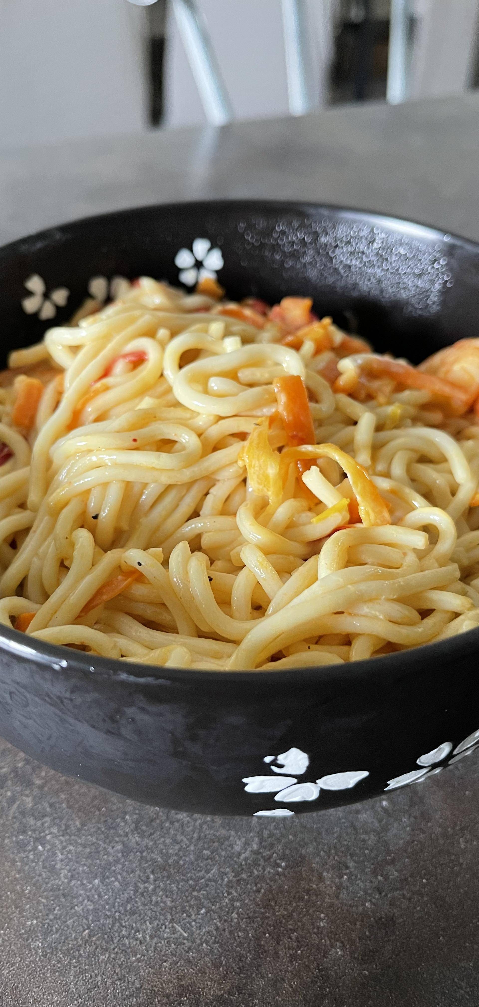 Nouilles Chinoises Crevettes & Légumes de Mhytsu - Recette Cookeo 9in1 | Moulinex