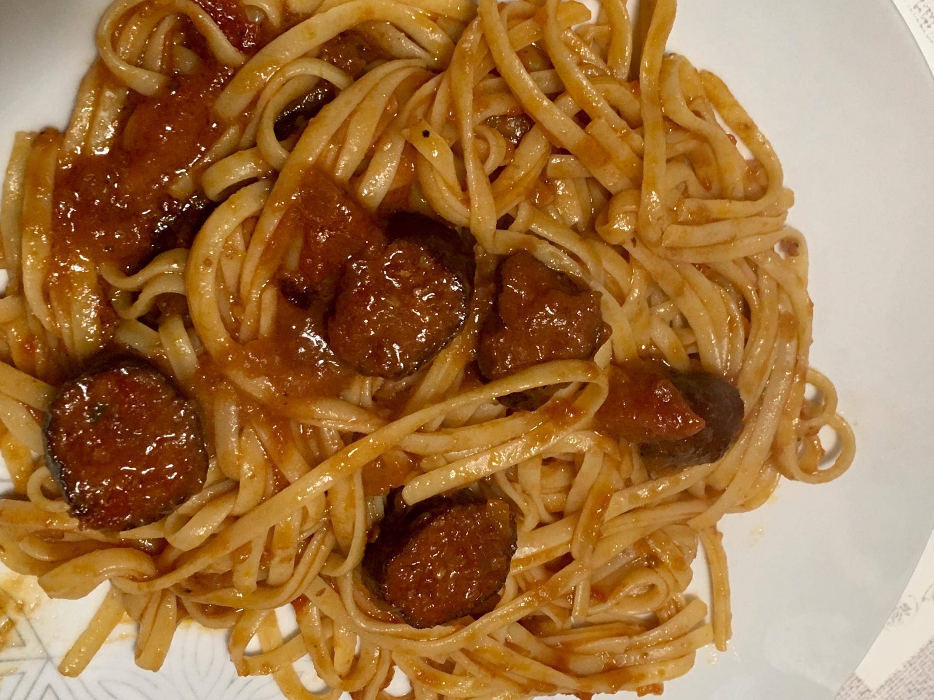 Linguine à la sauce tomate et à la saucisse - Recette Companion Connect | Moulinex