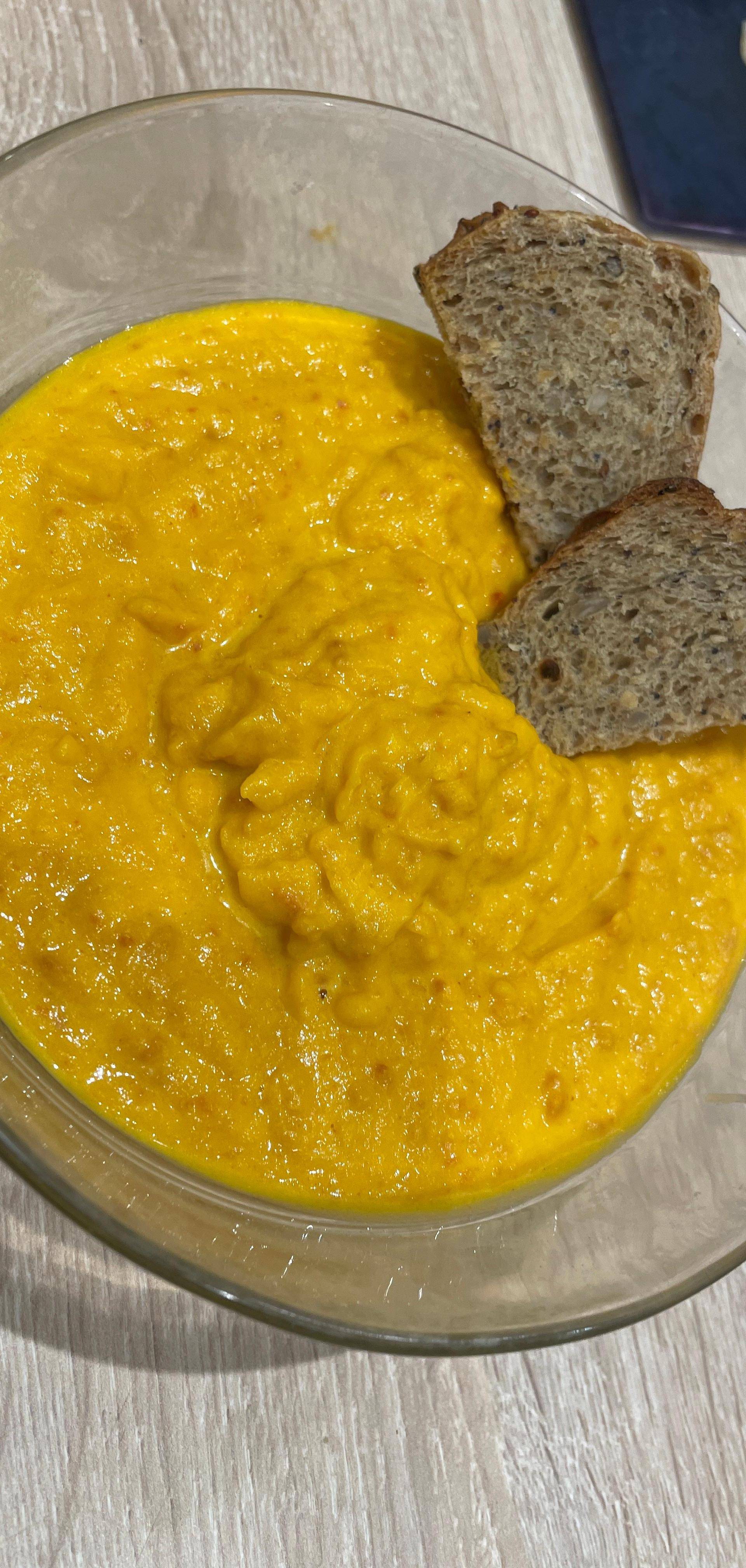 Velouté de fèves et parmesan - Recette Companion Connect XL | Moulinex