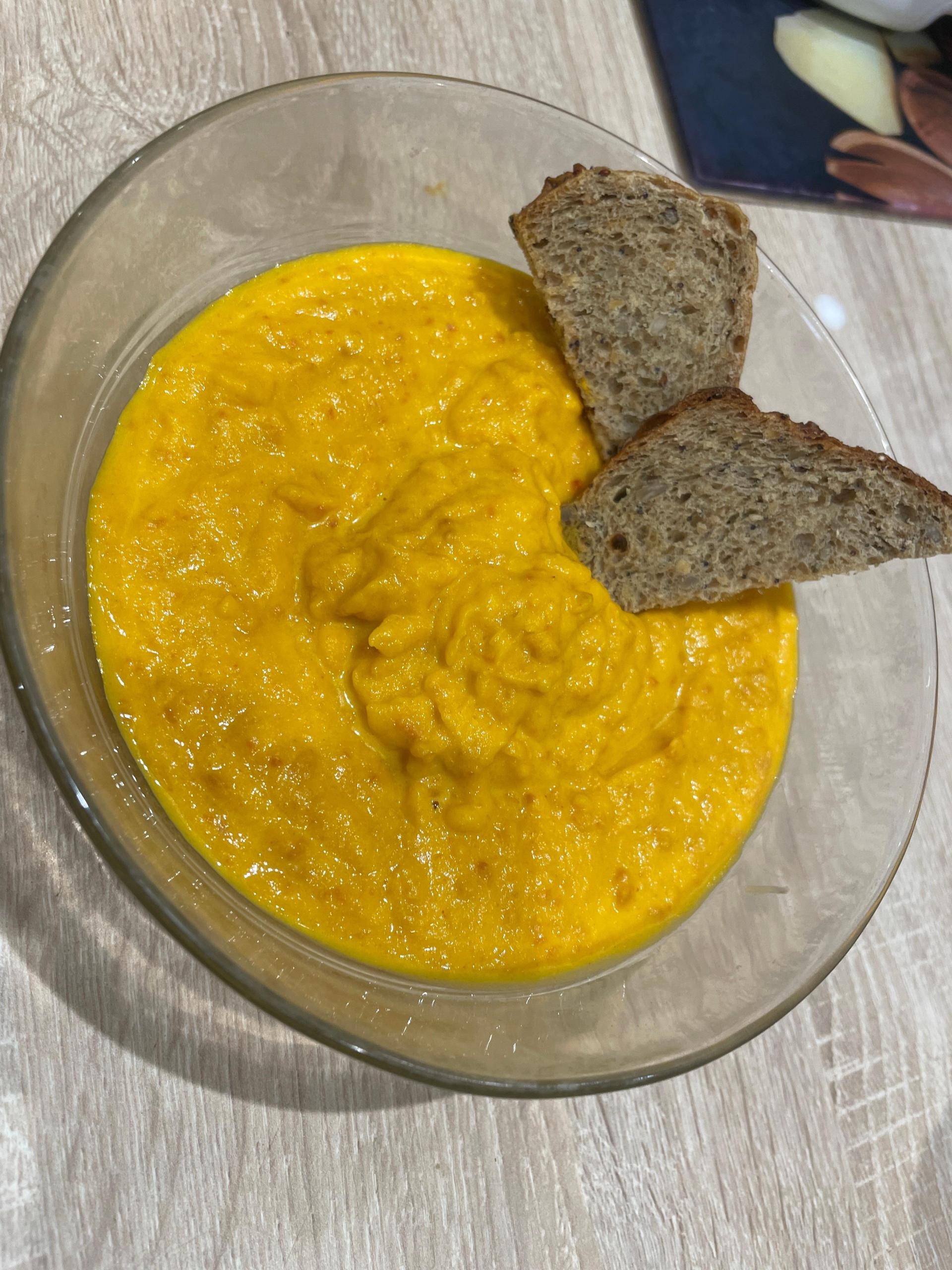 Velouté de légumes, chorizo et parmesan - Recette Companion Connect | Moulinex