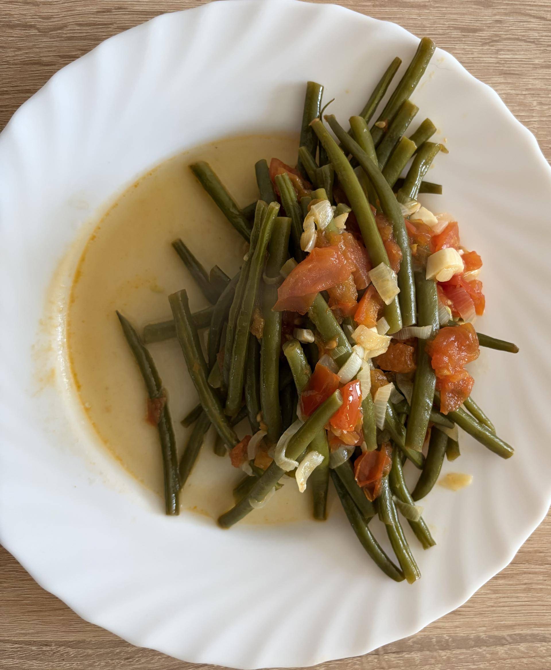 Poêlée de haricots verts relevée à la tomate et piment - Recette Cookeo V3 | Moulinex