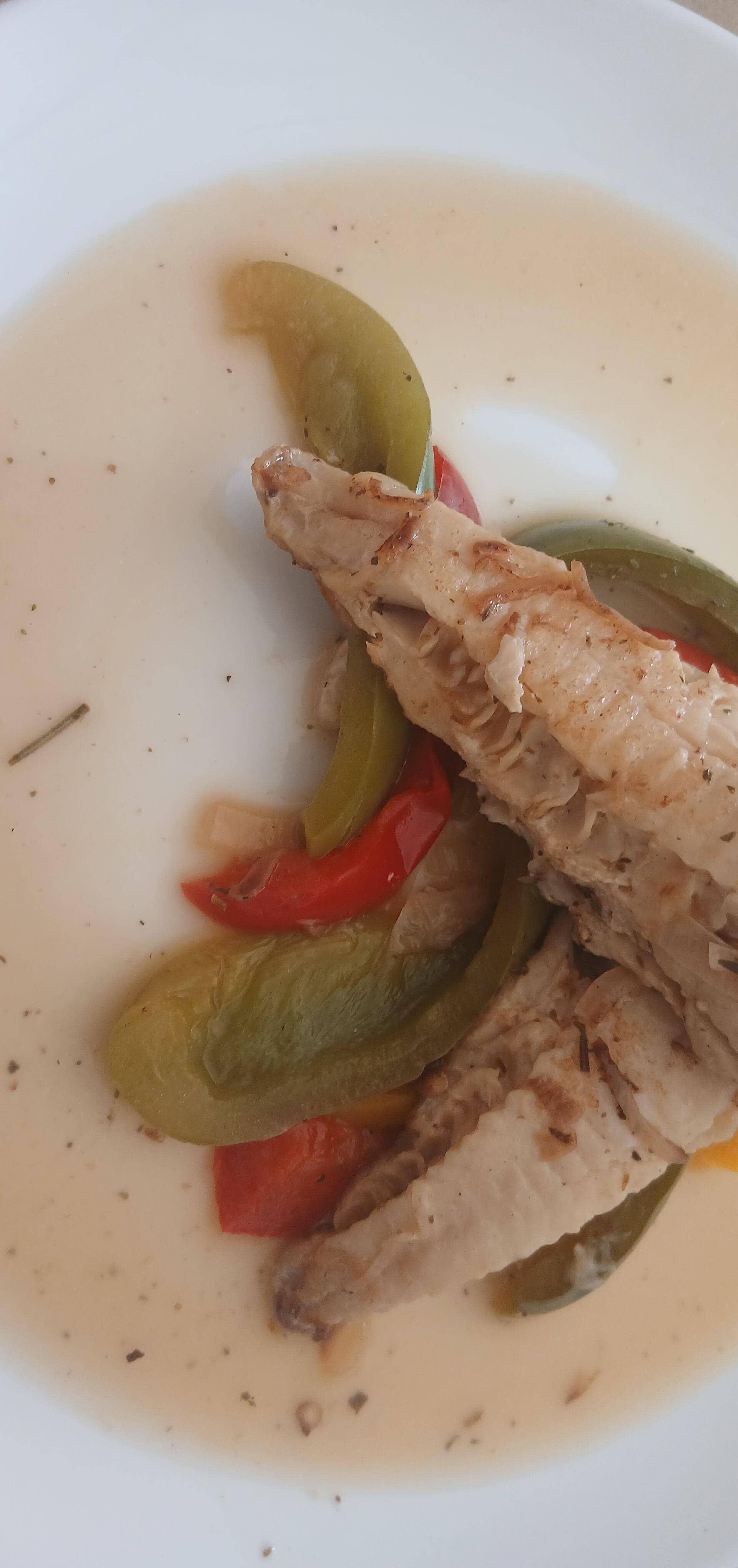 Emincés de poulet aux poivrons rouge - Recette Cookeo | Moulinex