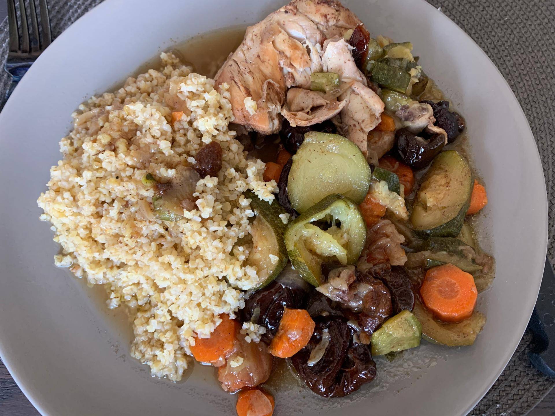 Tajine de légumes et cuisse de poulet - Recette Cookeo | Moulinex