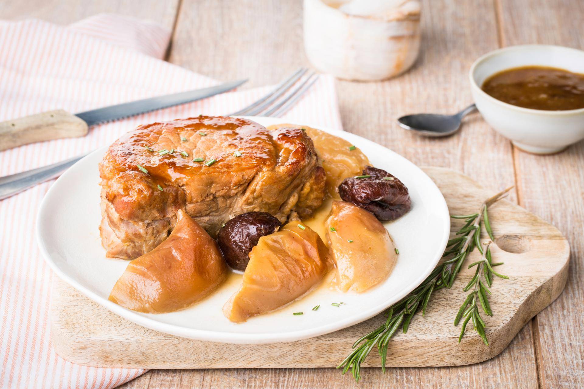 Varkensgebraad met appelen en pruimen - Recette Cookeo | Moulinex