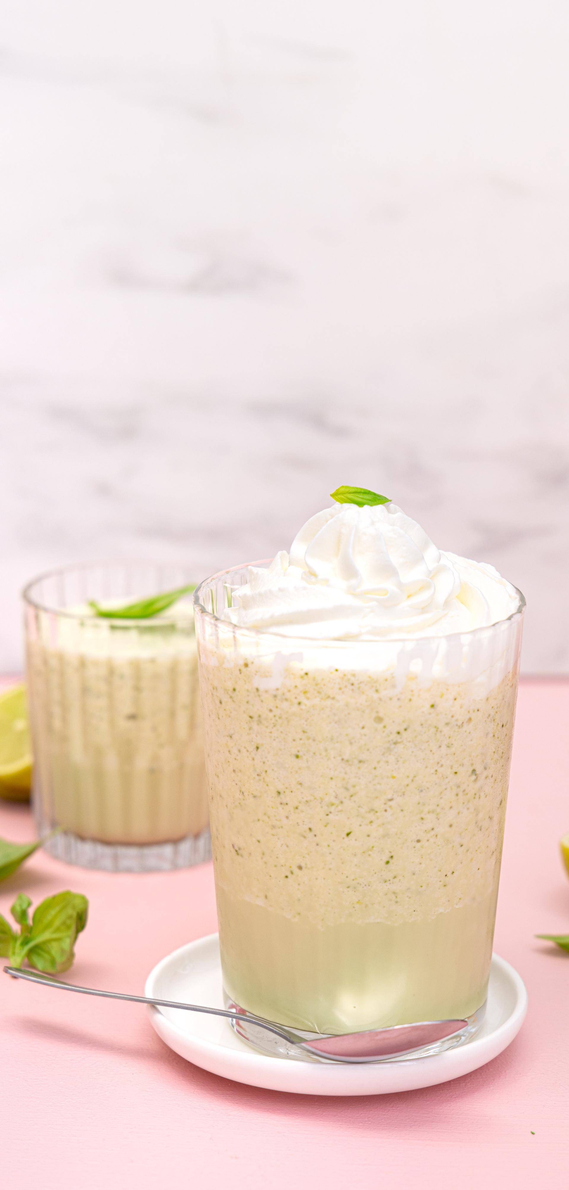 Milkshake chocolat blanc & basilic citronné - Recette Perfectmix Cook | Moulinex