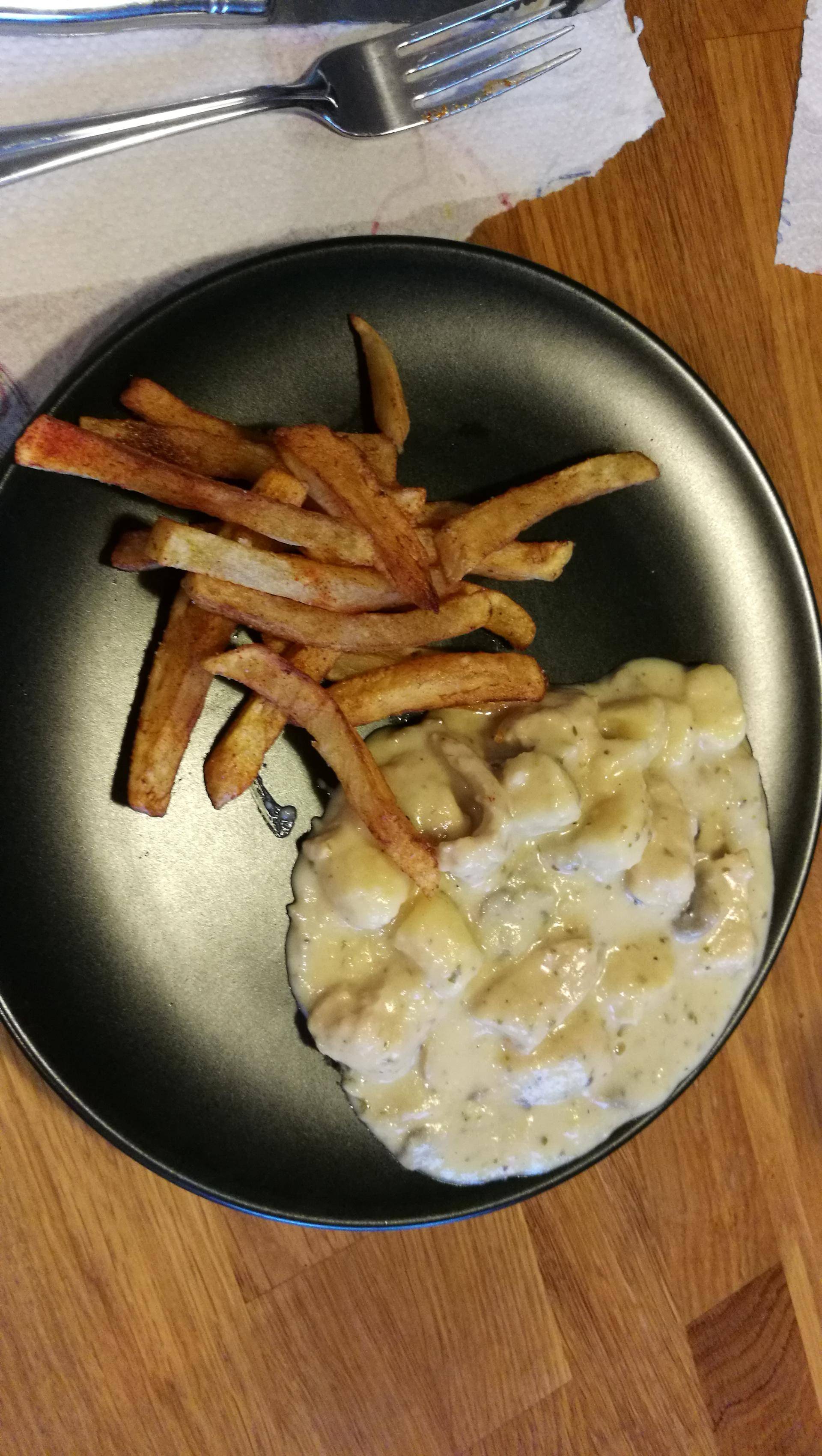 Émincé de dinde sauce moutarde crémée et panais - Recette Cookeo | Moulinex