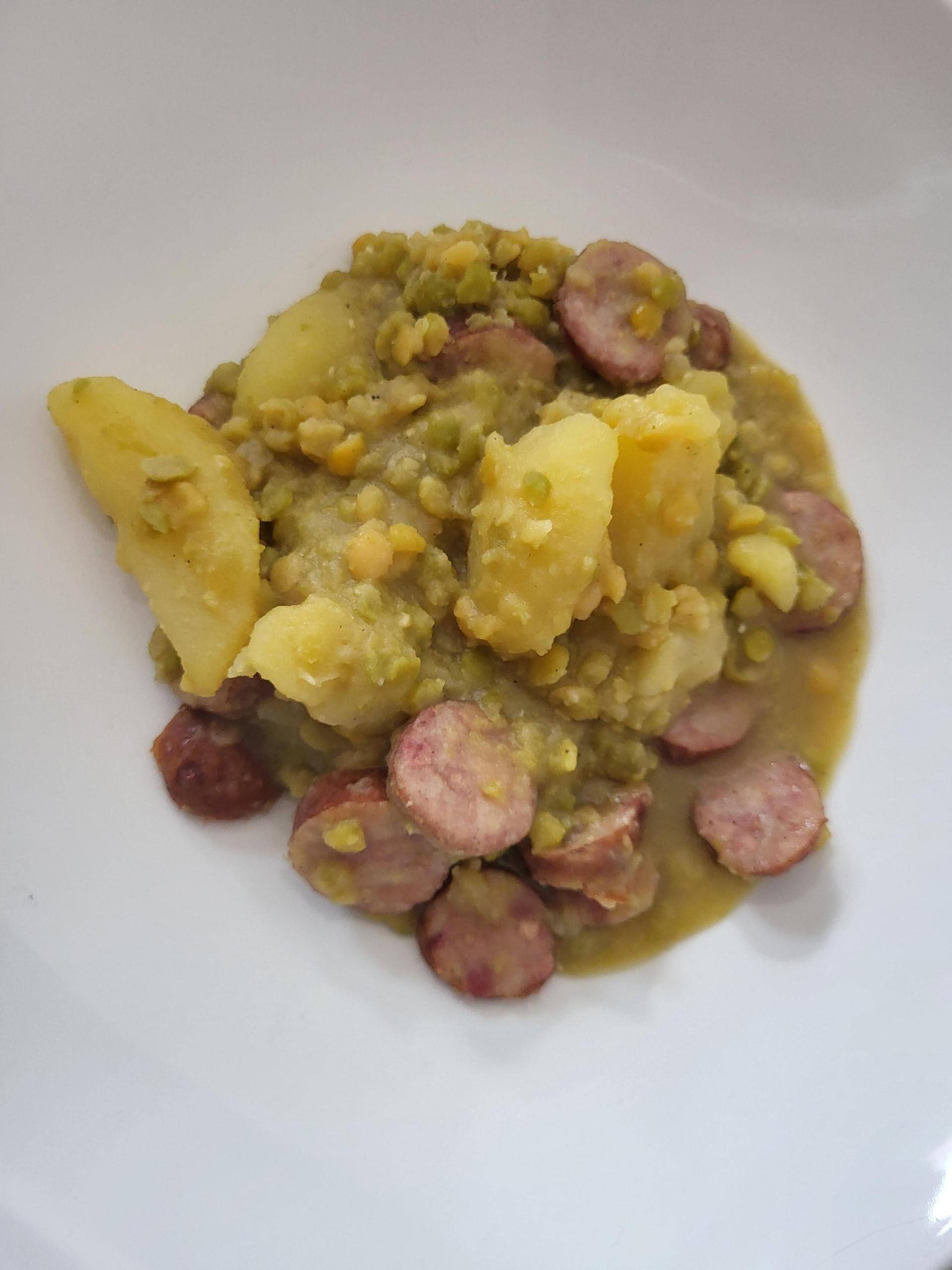 Pois cassés, saucisses fumées et pomme de terre - Recette Cookeo | Moulinex