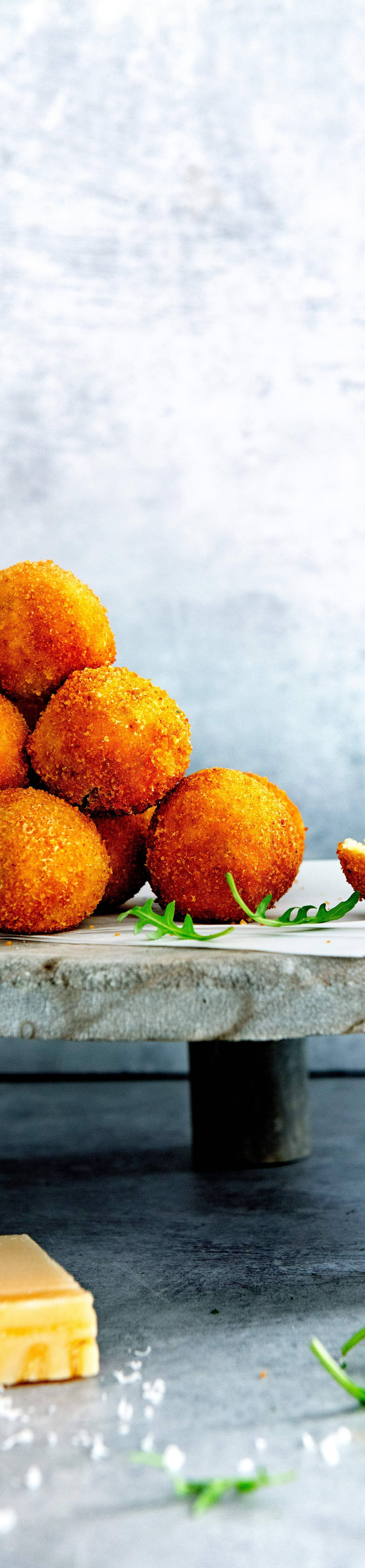 Aardappel-rucolaballetjes met Parmezaanse kaas - Recette EASY FRY & GRILL 2 in 1 DIGITAL | Moulinex