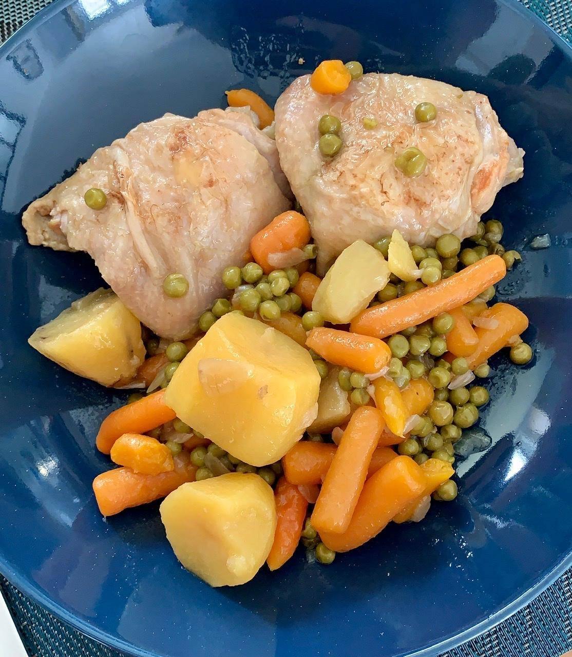 Poulet et jardinière de légumes - Recette Cookeo | Moulinex