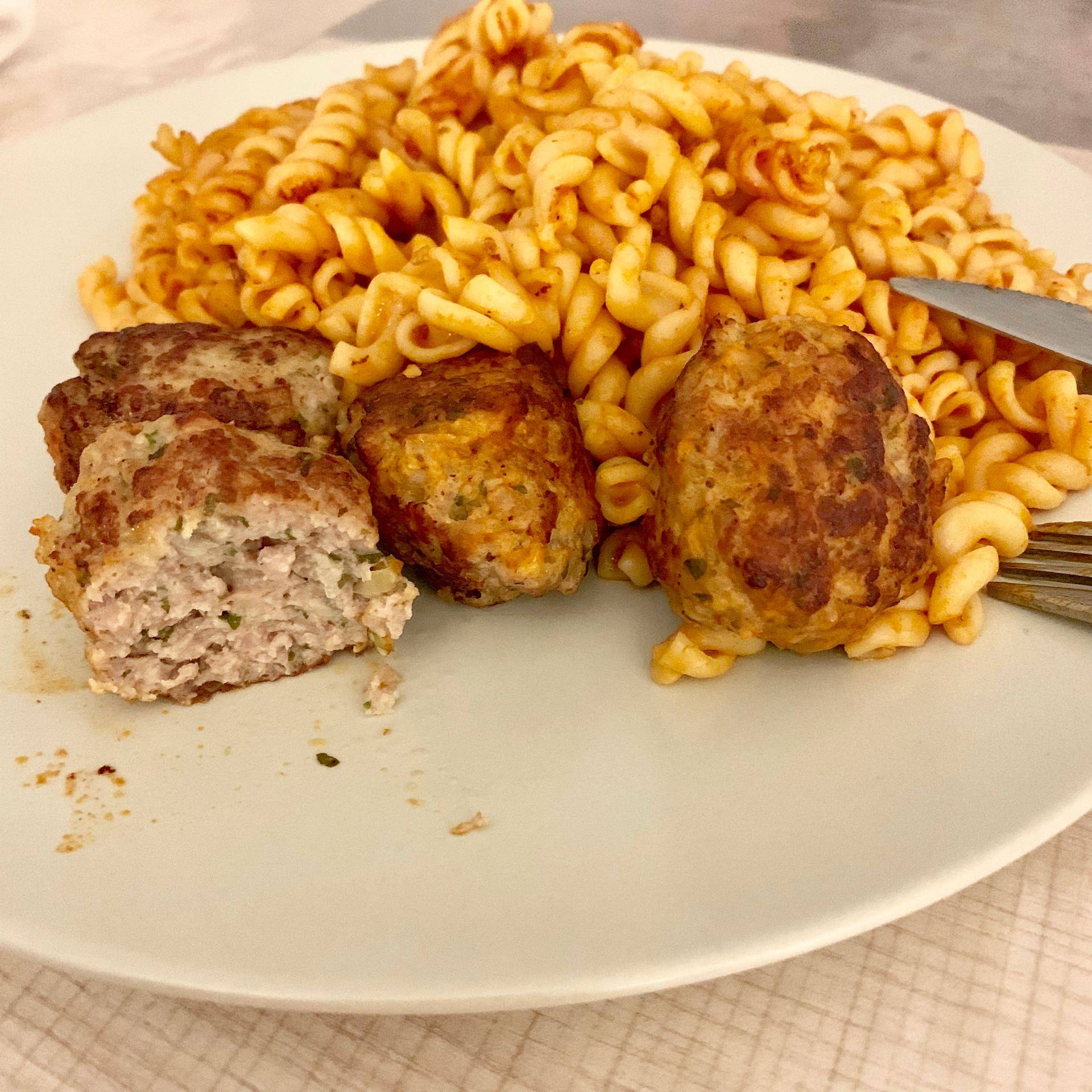 Boulettes et pâtes à la tomate - Recette Cookeo | Moulinex