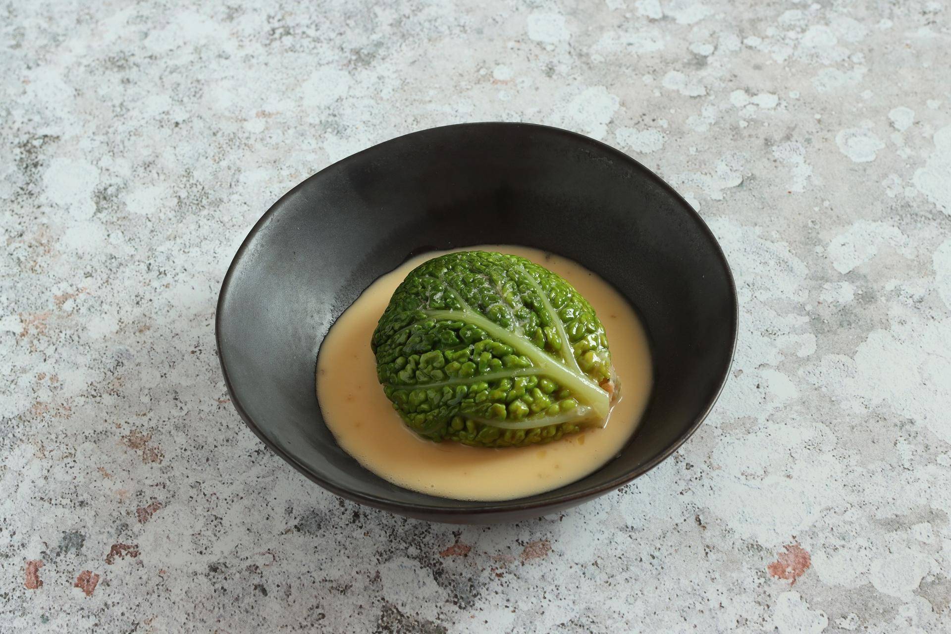 Chou vert farci , mousseline de saumon à la coriandre, beurre blanc au gingembre - Recette Companion Connect XL | Moulinex
