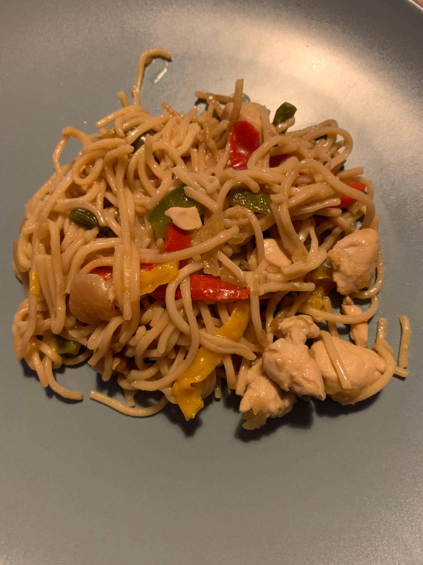 Nouilles chinoises aux aiguillettes de poulet - Recette Companion | Moulinex
