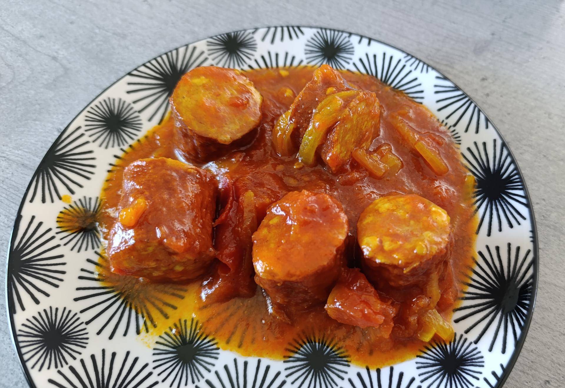 Rougail saucisses (aux saucisses fumées) - Recette Cookeo | Moulinex