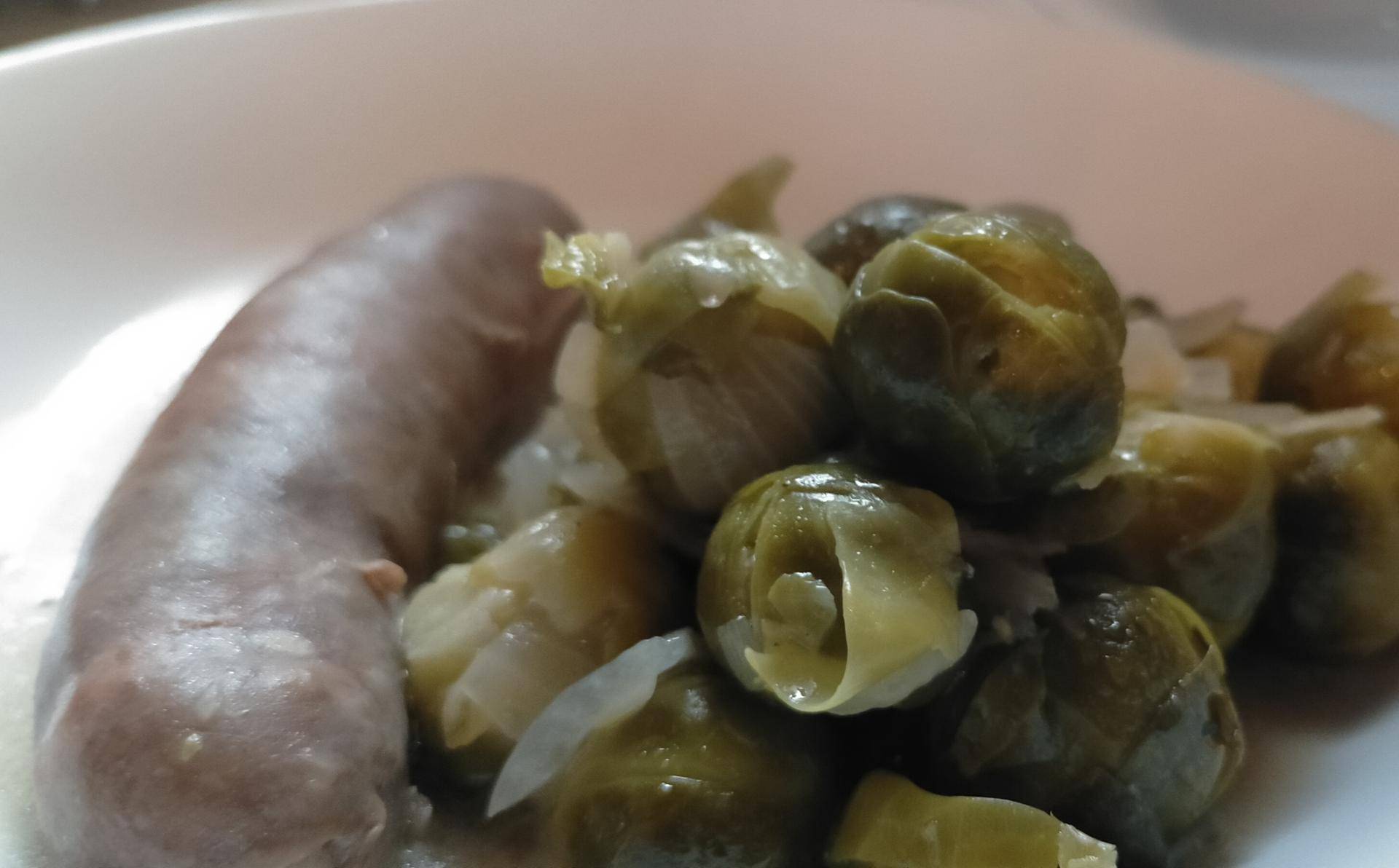 Saucisses aux Choux de Bruxelles - Recette Cookeo | Moulinex
