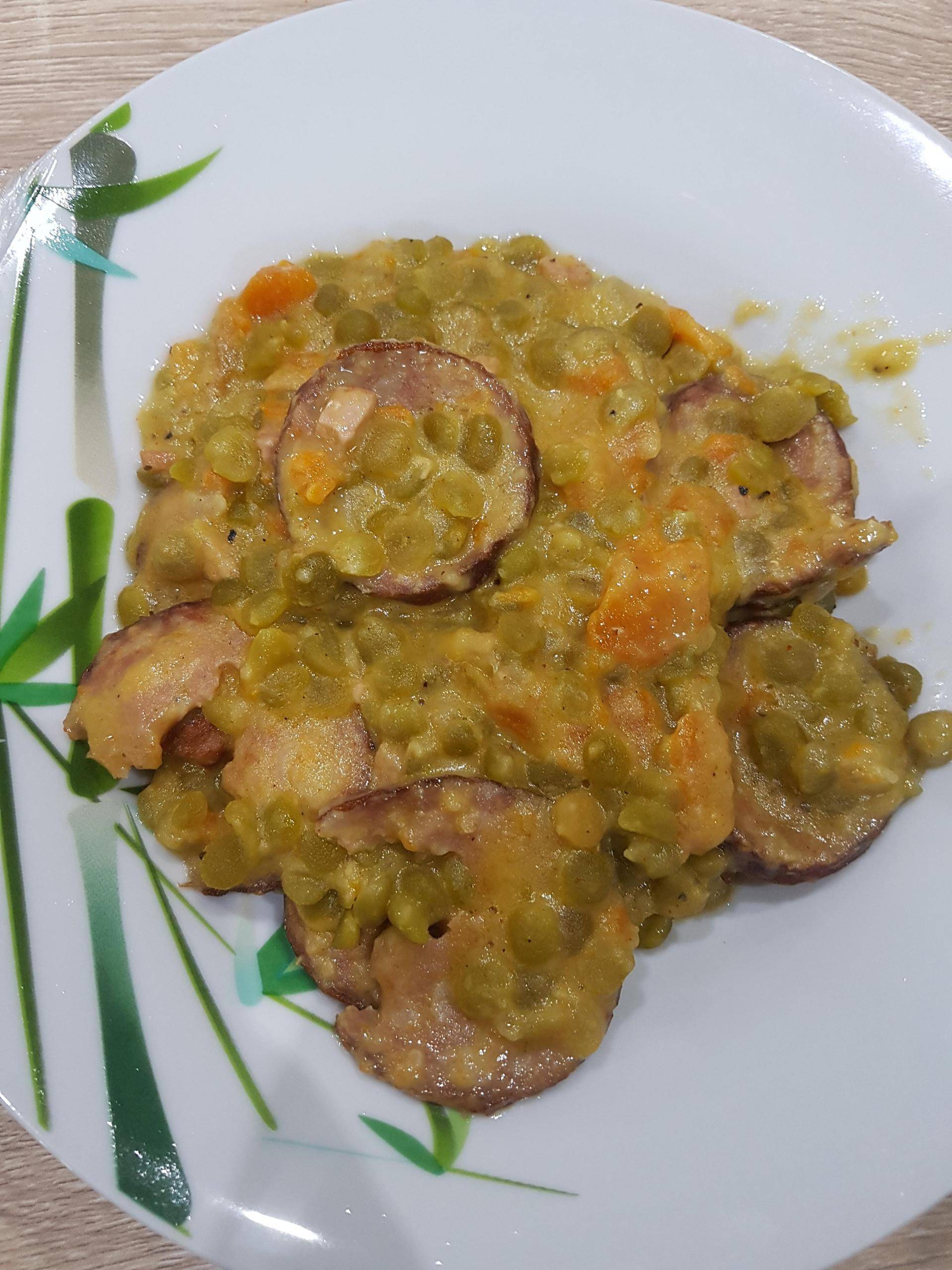 Saucisse de Morteau au pois cassés - Recette Cookeo | Moulinex
