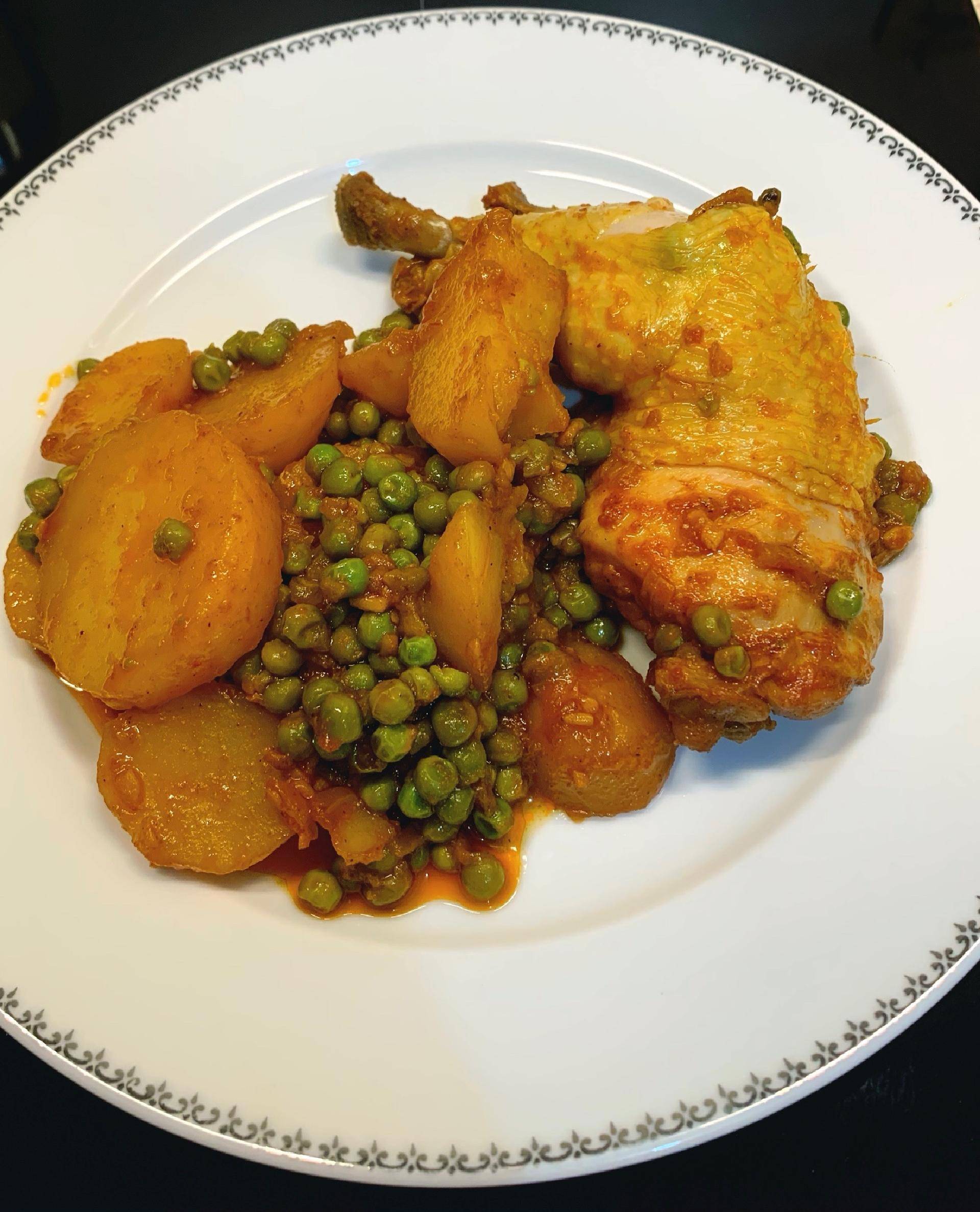 RECETTE DE TAJINE FACILE, RAPIDE ET DÉLICIEUX ! AU POULET, PETITS POIS,  CAROTTES ET POMMES DE TERRE 