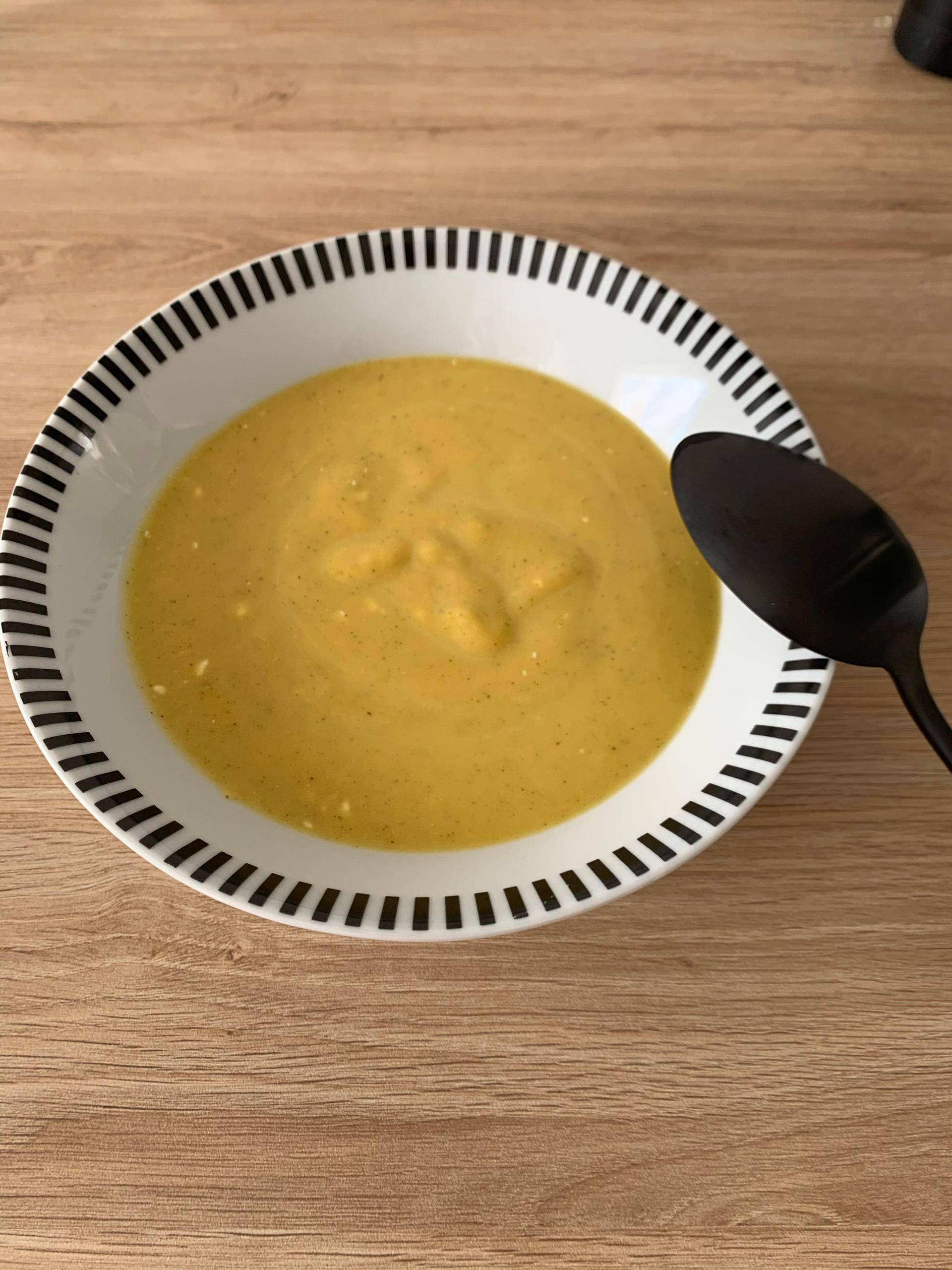 Soupe délicieuse - Recette Companion Connect XL | Moulinex
