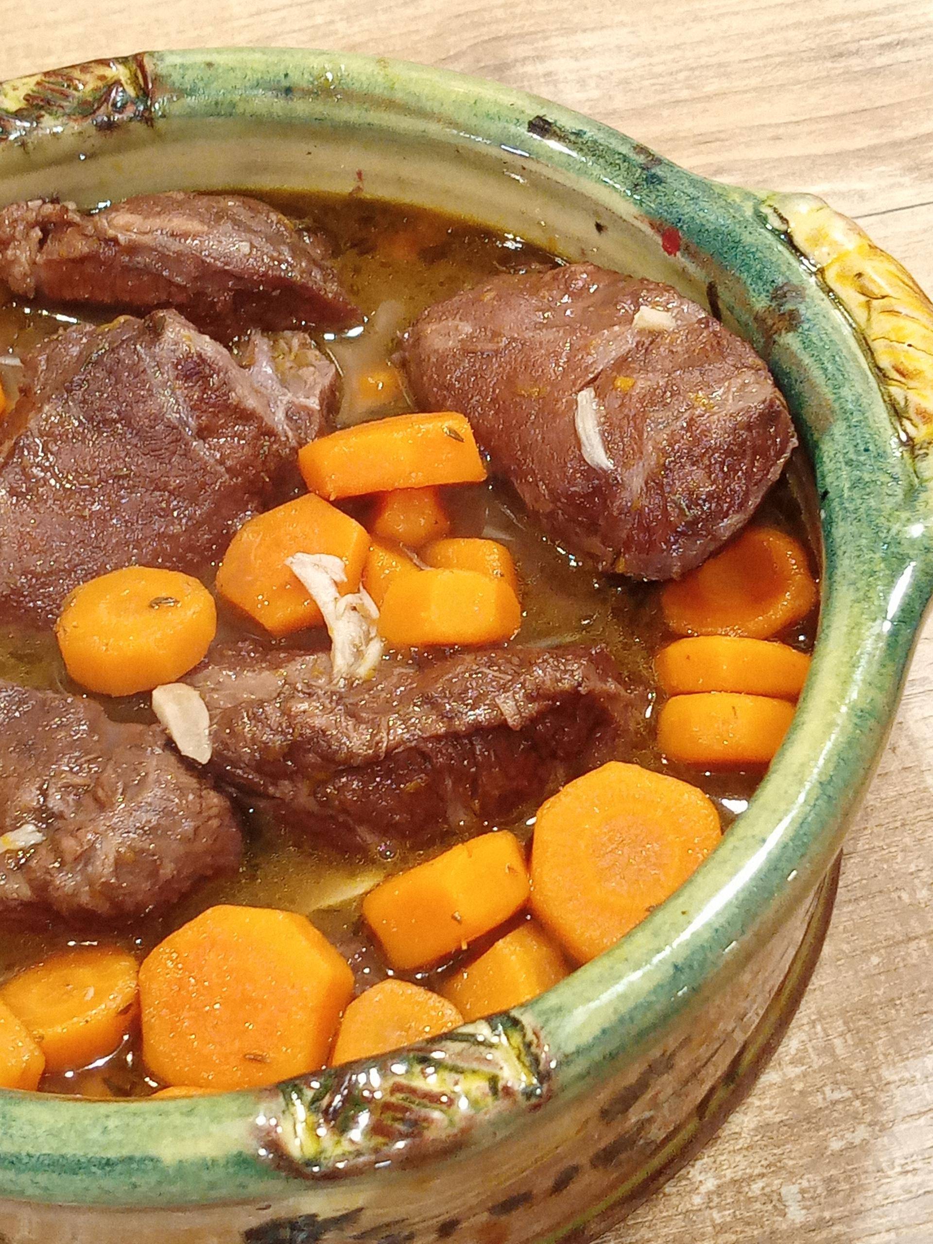 Joues de porc au vin rouge - Recette Companion Connect XL | Moulinex
