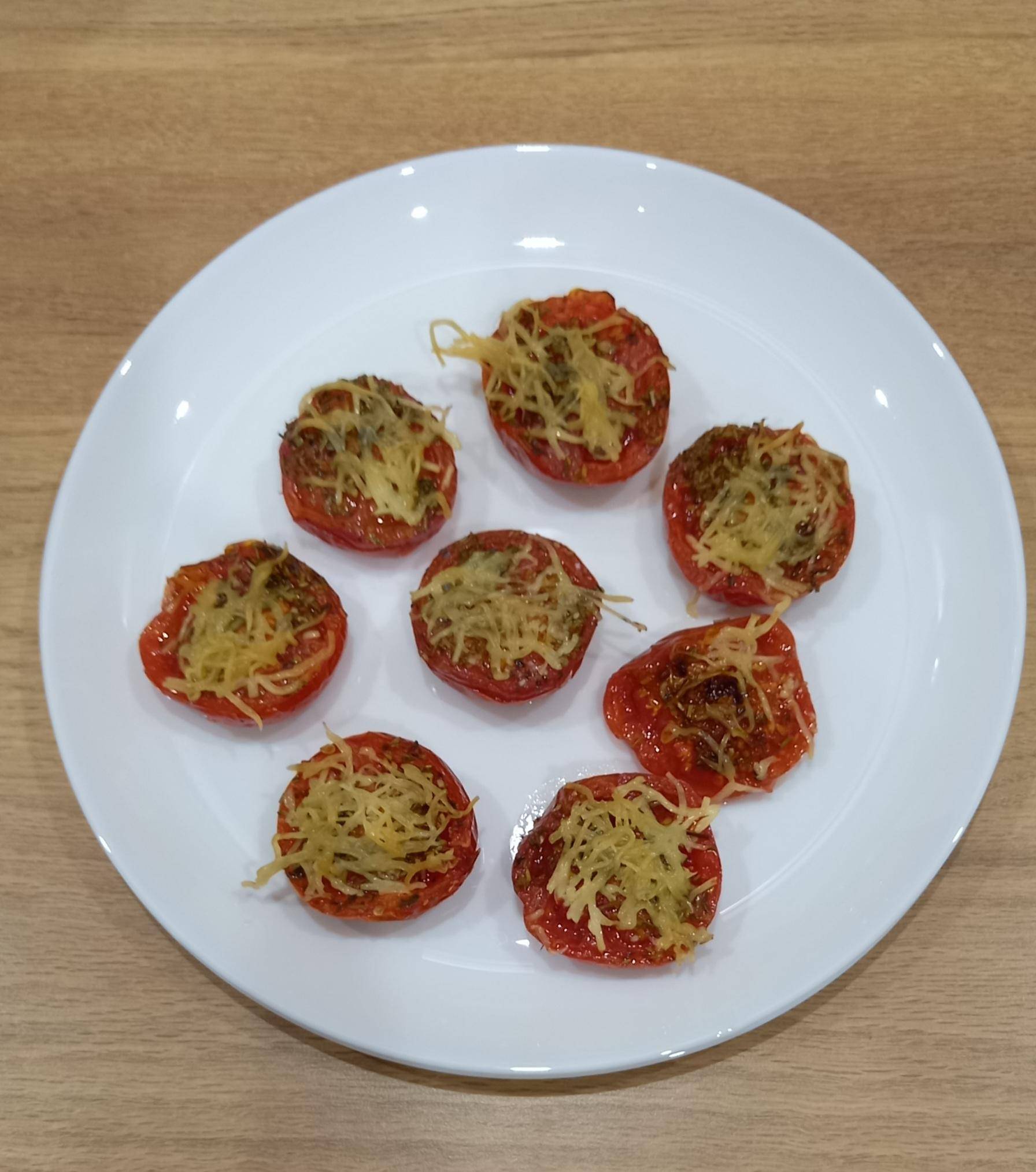 Tomates provençales gratinées - Recette Cookeo | Moulinex
