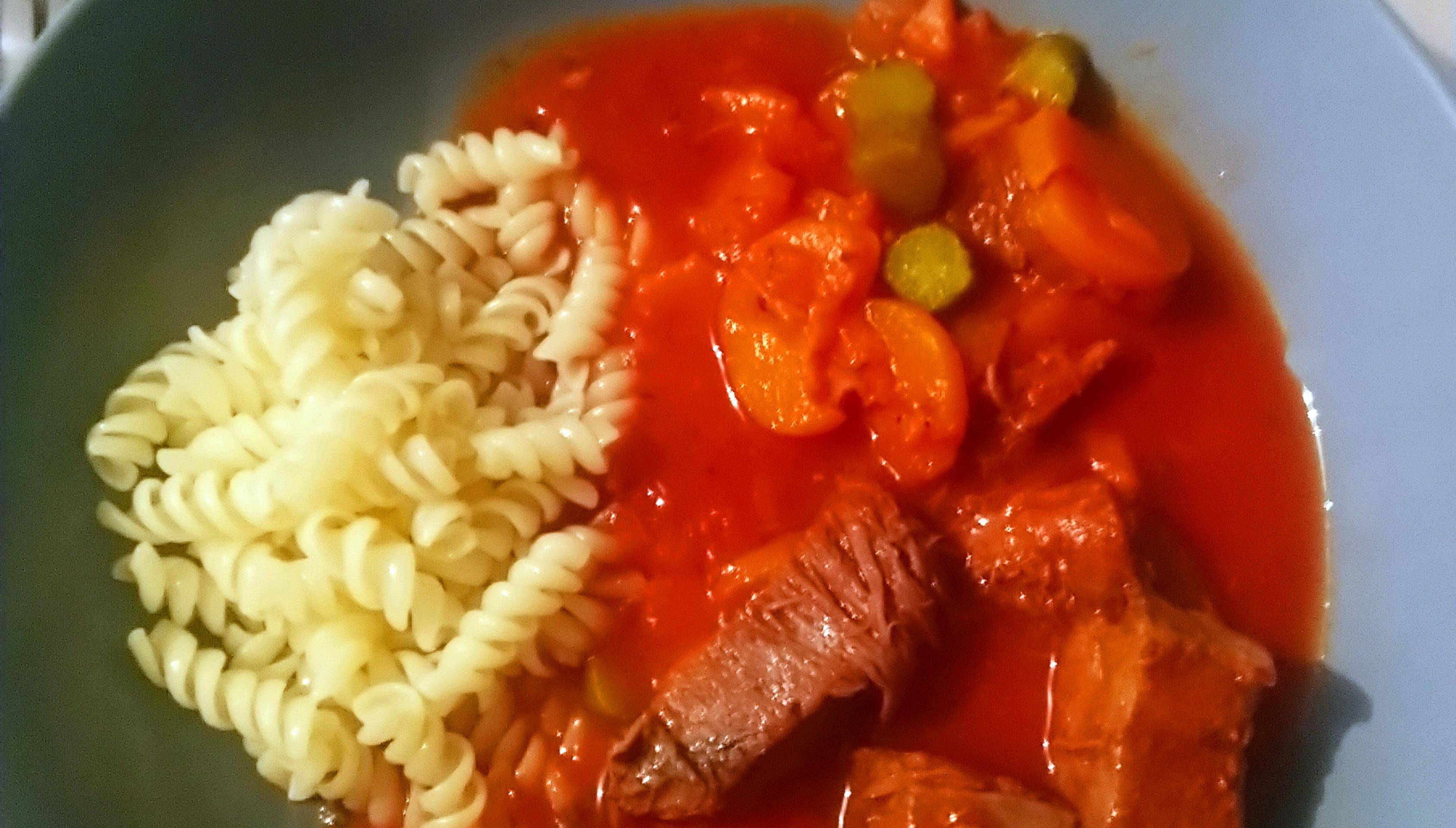 Langue De Boeuf Sauce Tomate Et Cornichon Cookeo Langue de boeuf sauce tomate et cornichons - Recette Cookeo | Moulinex