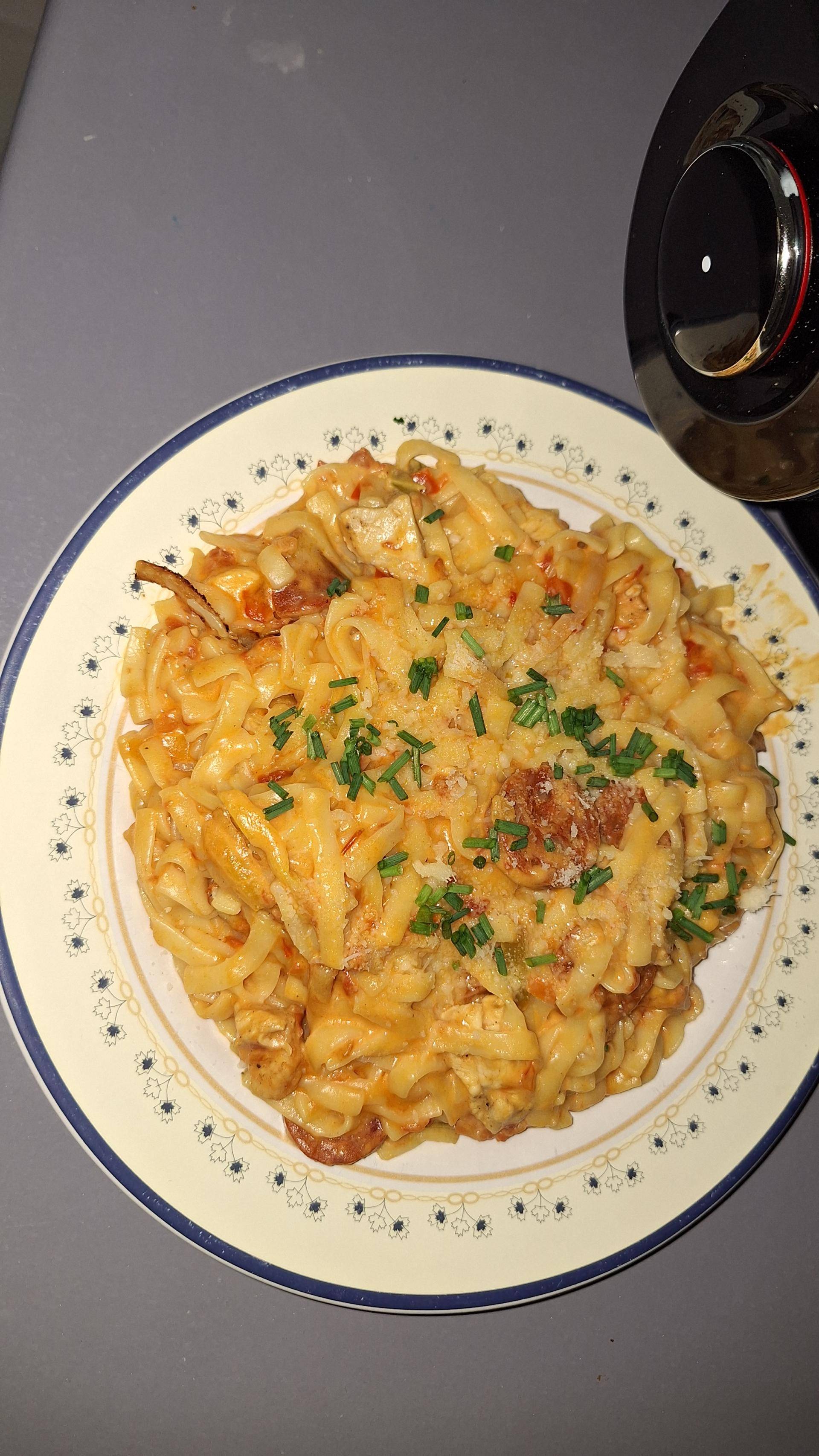 Pâtes crémeuses au poulet et chorizo - Recette Cookeo Infinity Autostir | Moulinex