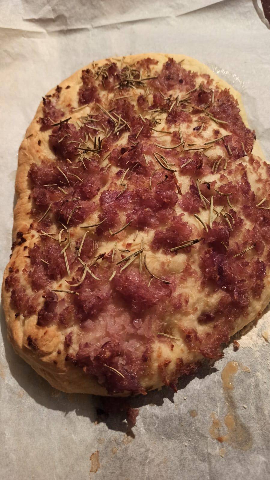 Focaccia aux oignons rouges - Recette Companion Connect | Moulinex