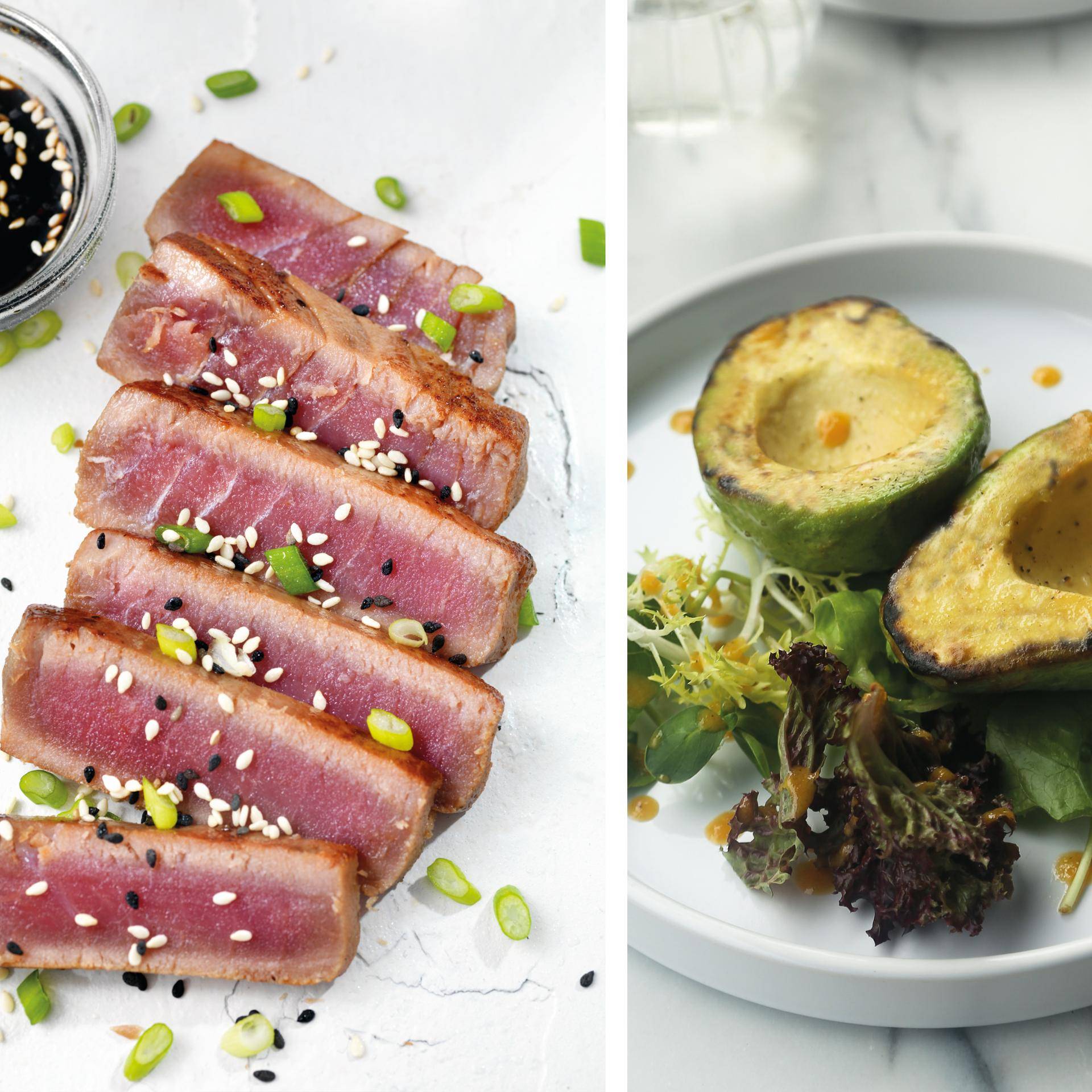 Gegrilde tonijn met sesamzaadjes en geroosterde avocado - Recette Dual EasyFry&Grill | Moulinex