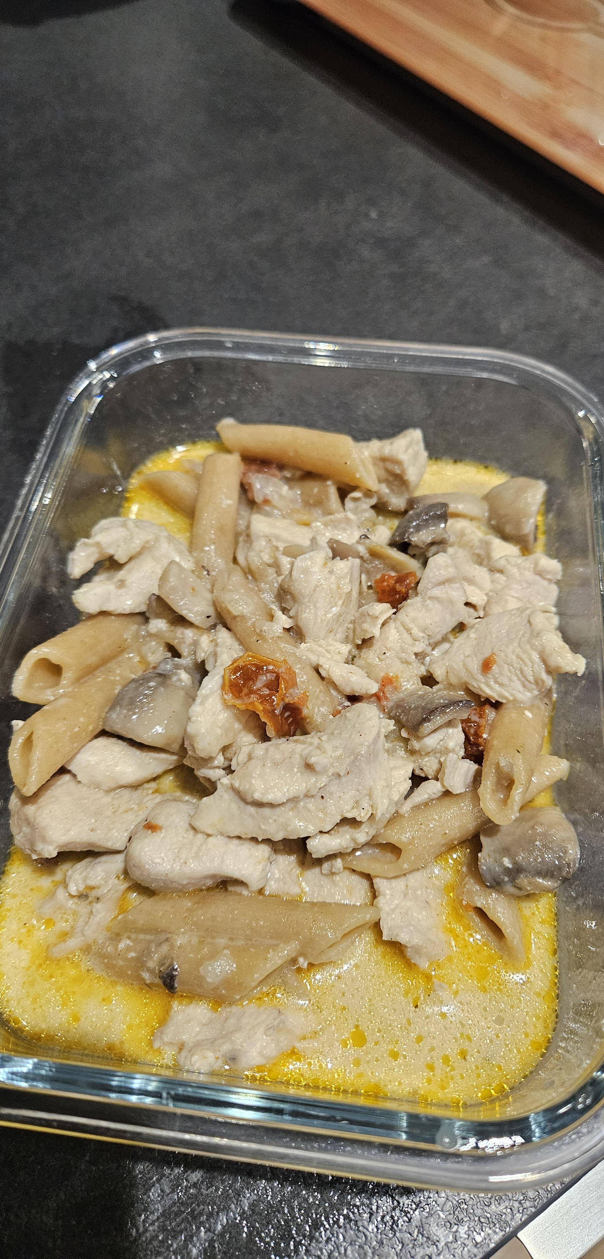 Pâtes à la crème de tomates séchées et houmous - Recette Companion | Moulinex