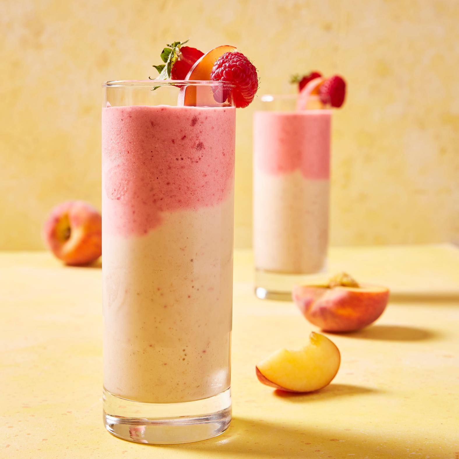 Smoothie crémeux à la pêche et fruits rouges - Recette Perfectmix + | Moulinex