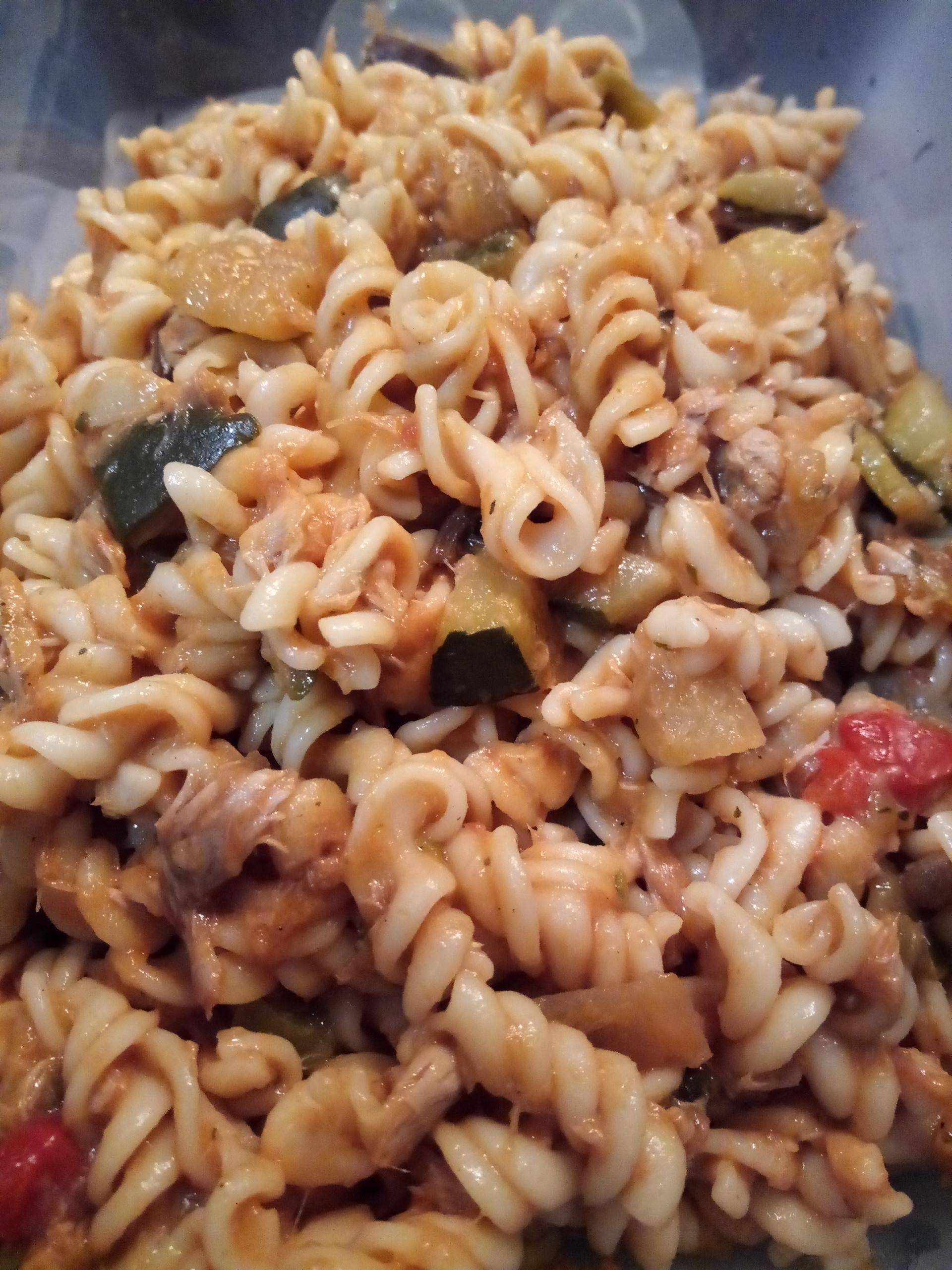 One Pot Pasta rapide ratatouille et thon - Recette Cookeo | Moulinex