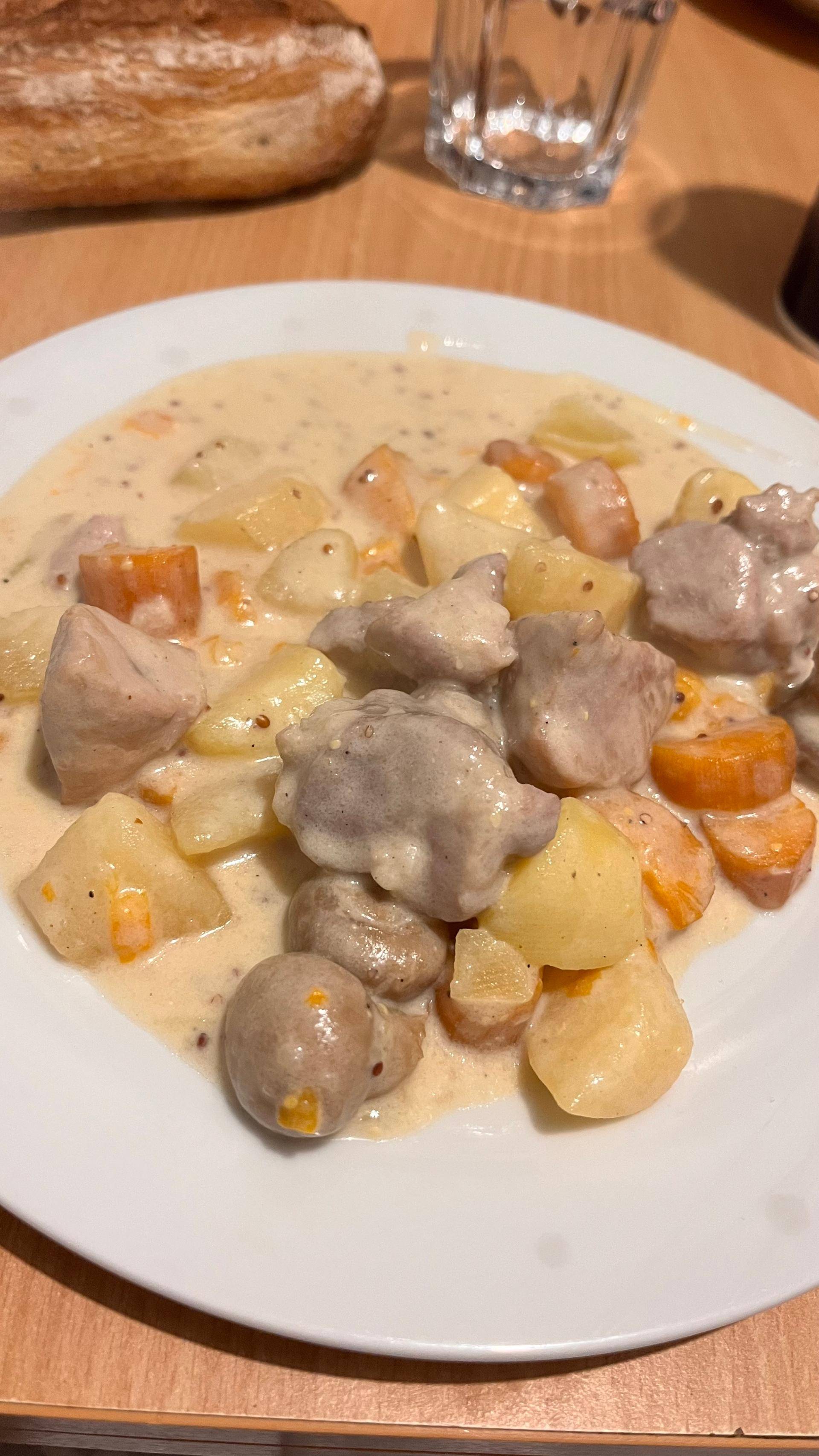 Sauté de porc a la crème et moutarde ancienne - Recette Cookeo V3 | Moulinex