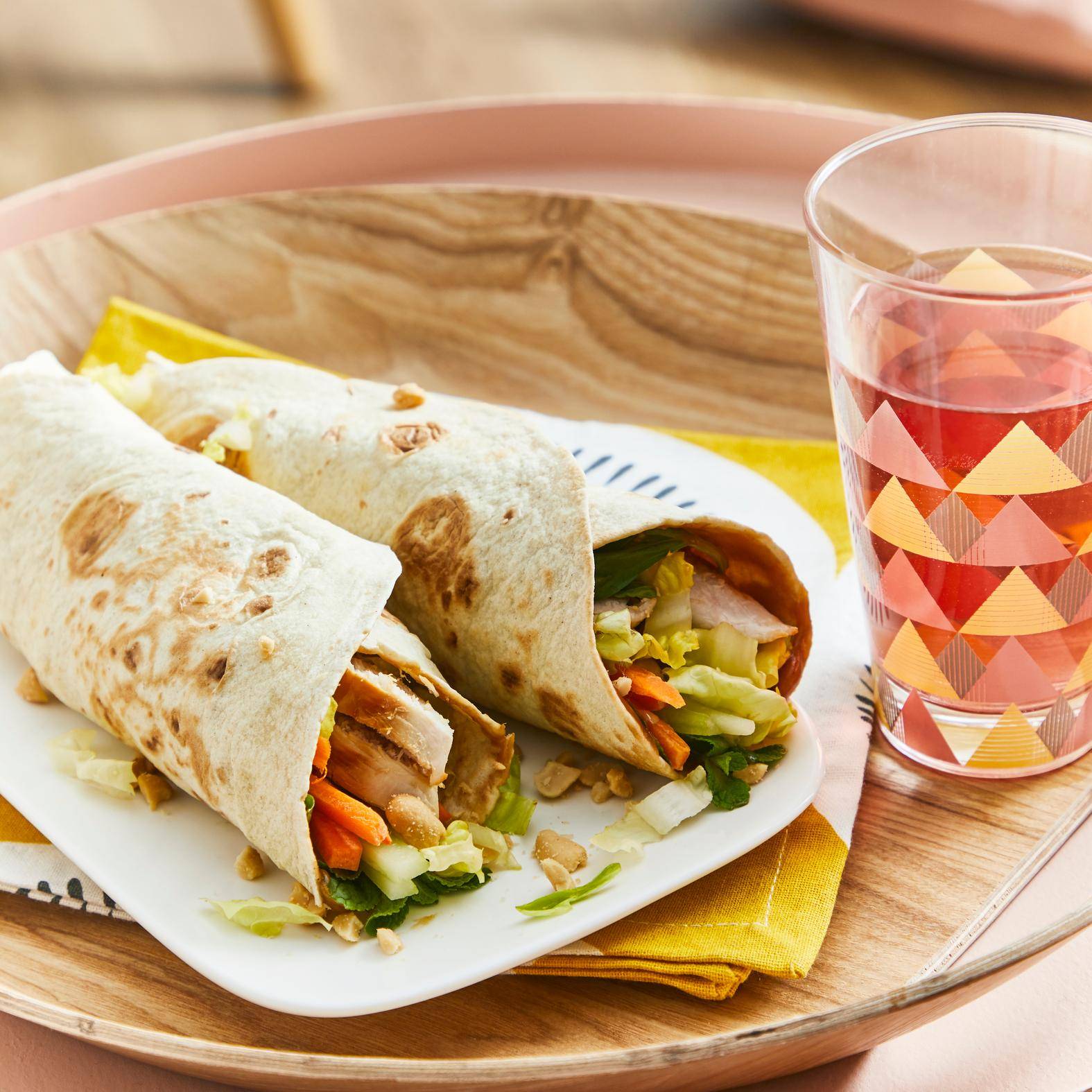 Wraps poulet crudités à la thai aux cacahuètes - Recette Cook'in One | Moulinex