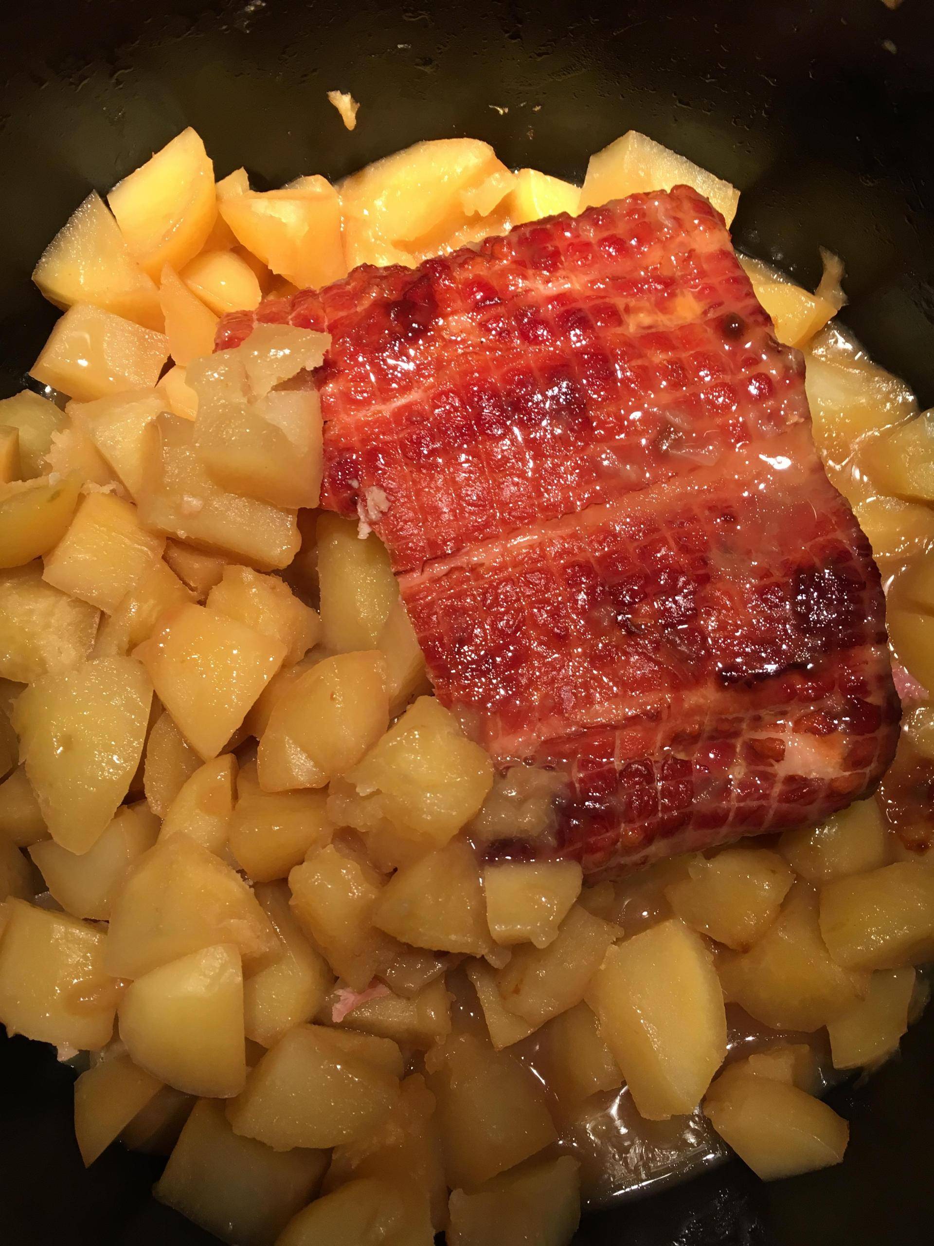 Rôti de porc saumuré fumé et pommes de terre - Recette Cookeo | Moulinex