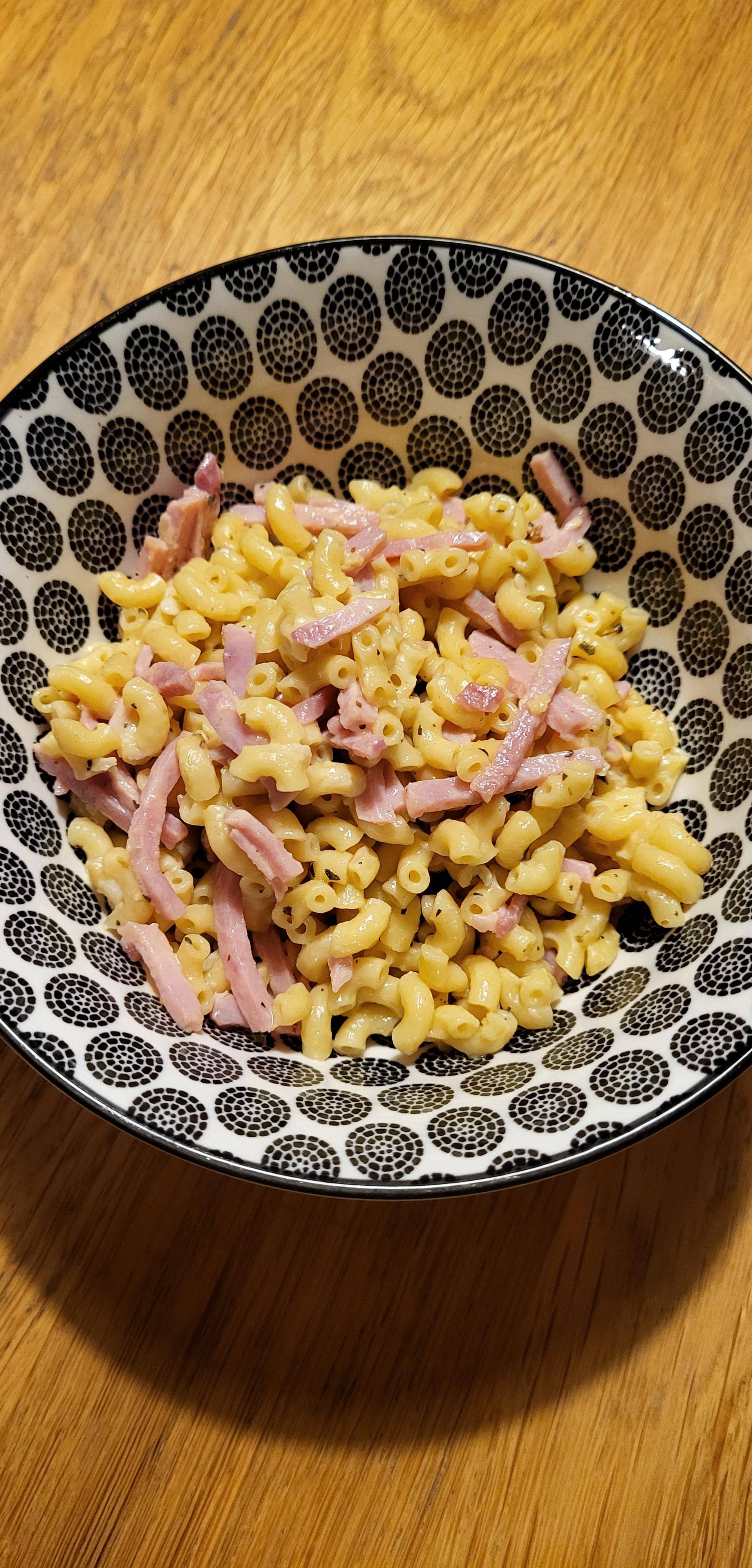 Coquillettes au poulet et au jambon - Recette Companion | Moulinex