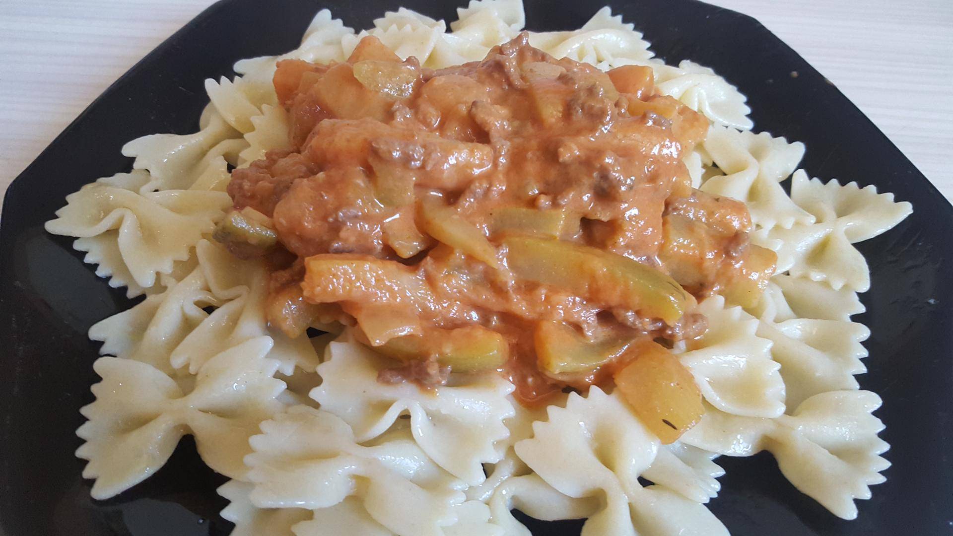Bolognaise de courgette croquante - Recette Cookeo | Moulinex