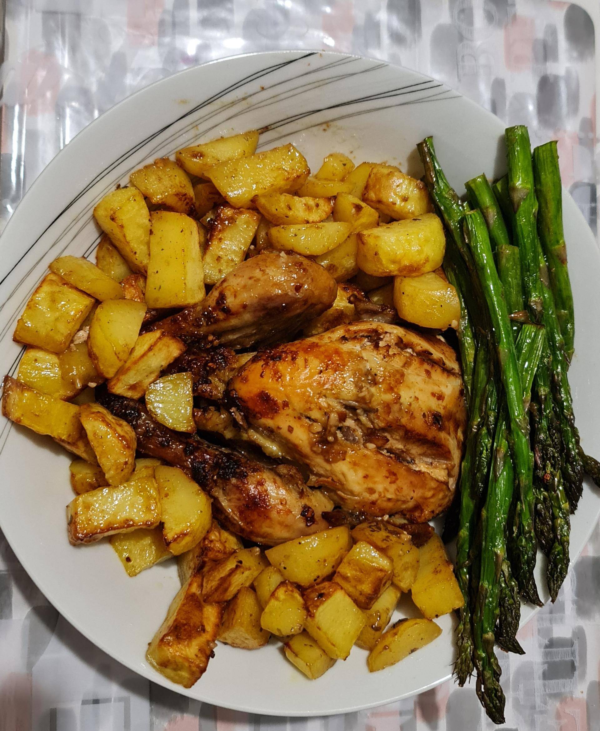 Coquelet patetes frites et asperges - Recette Cookeo V3 | Moulinex