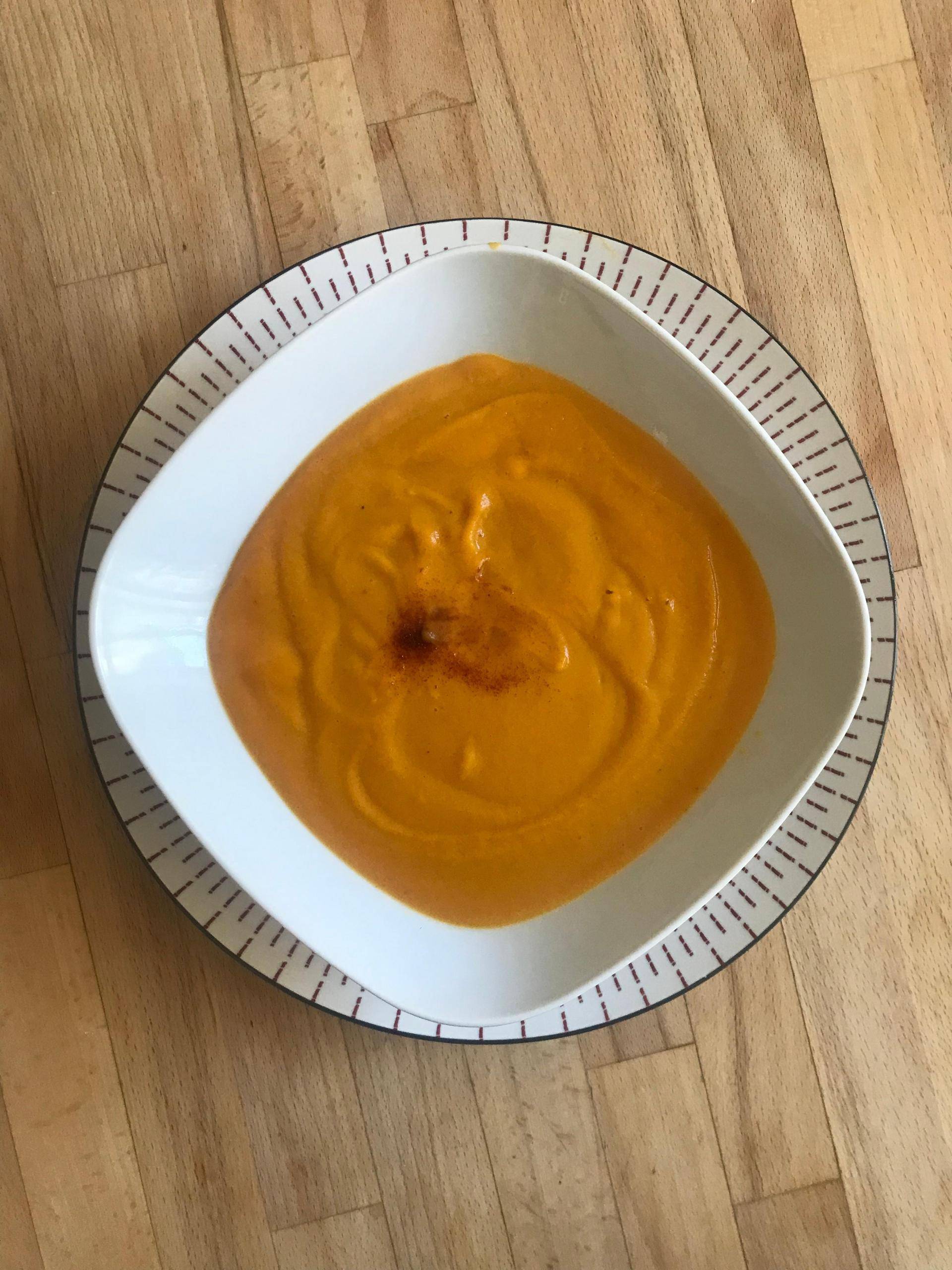 Veloutée de carottes et patates douces au lait de coco, curry et gingembre - Recette Cookeo V3 | Moulinex