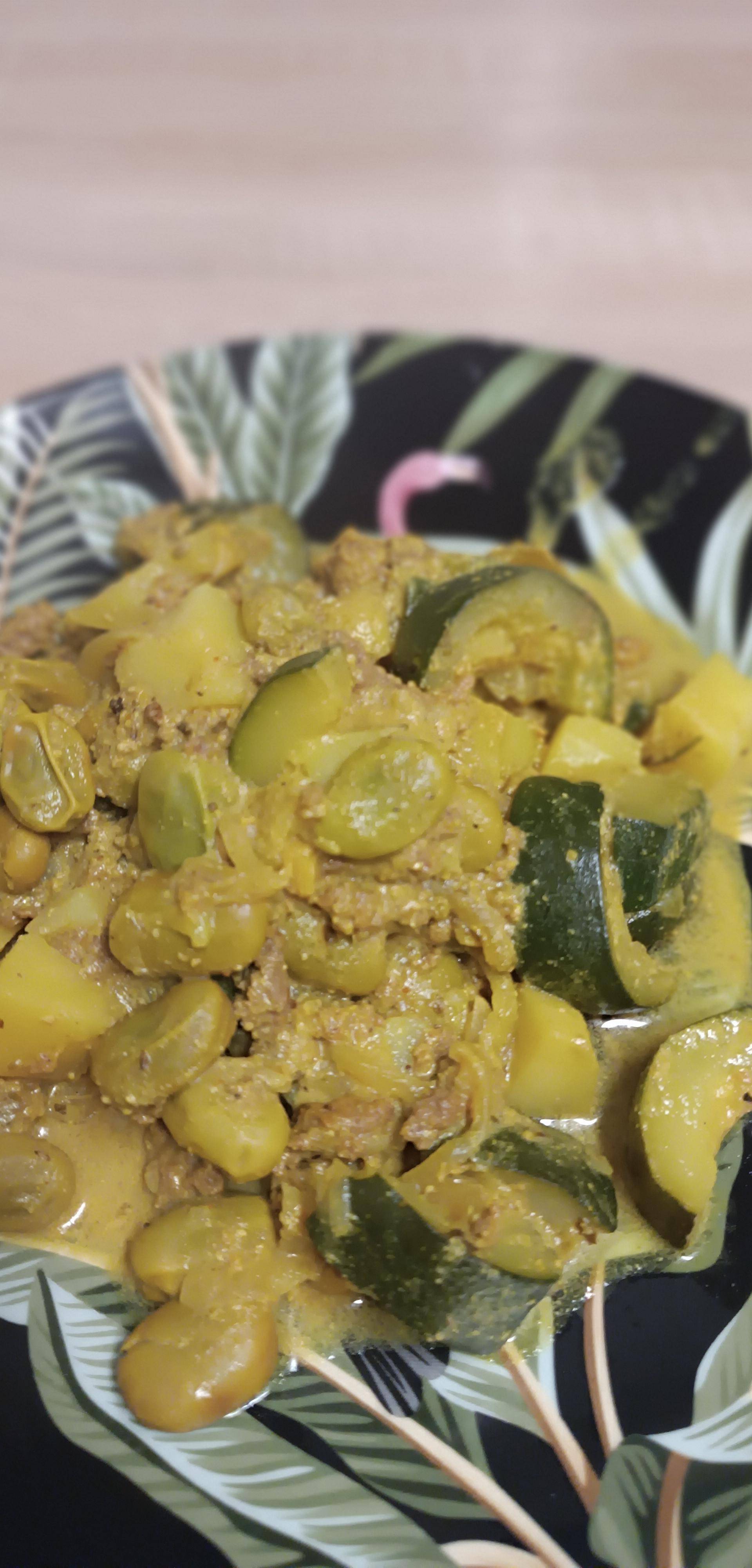 Curry bœuf coco, fèves et courgettes. - Recette Cookeo V3 | Moulinex