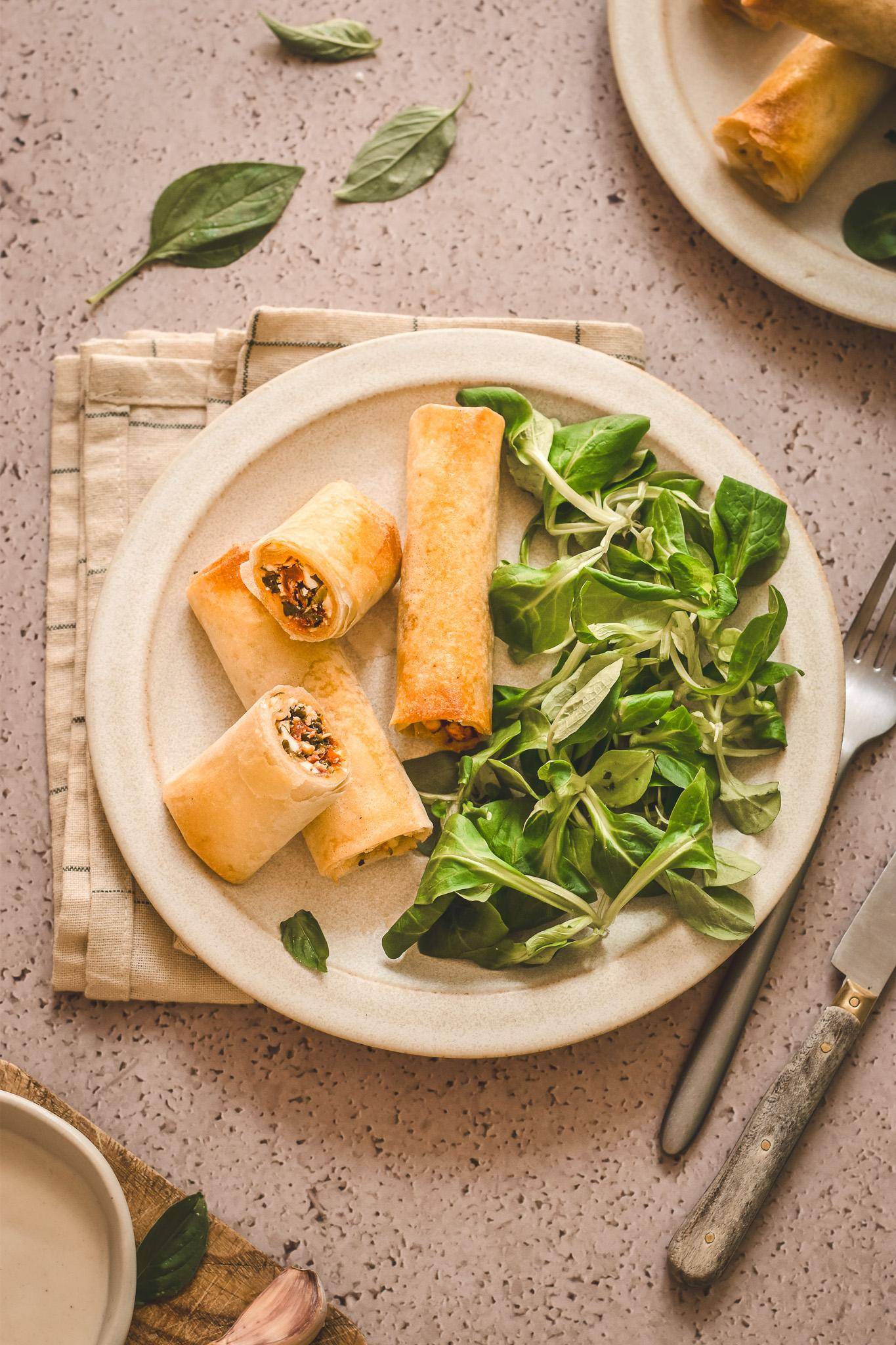 Nems de brick léger à la fêta, tomate séchée et basilic - Recette EASY FRY & GRILL 2 in 1 MECHANICAL | Moulinex