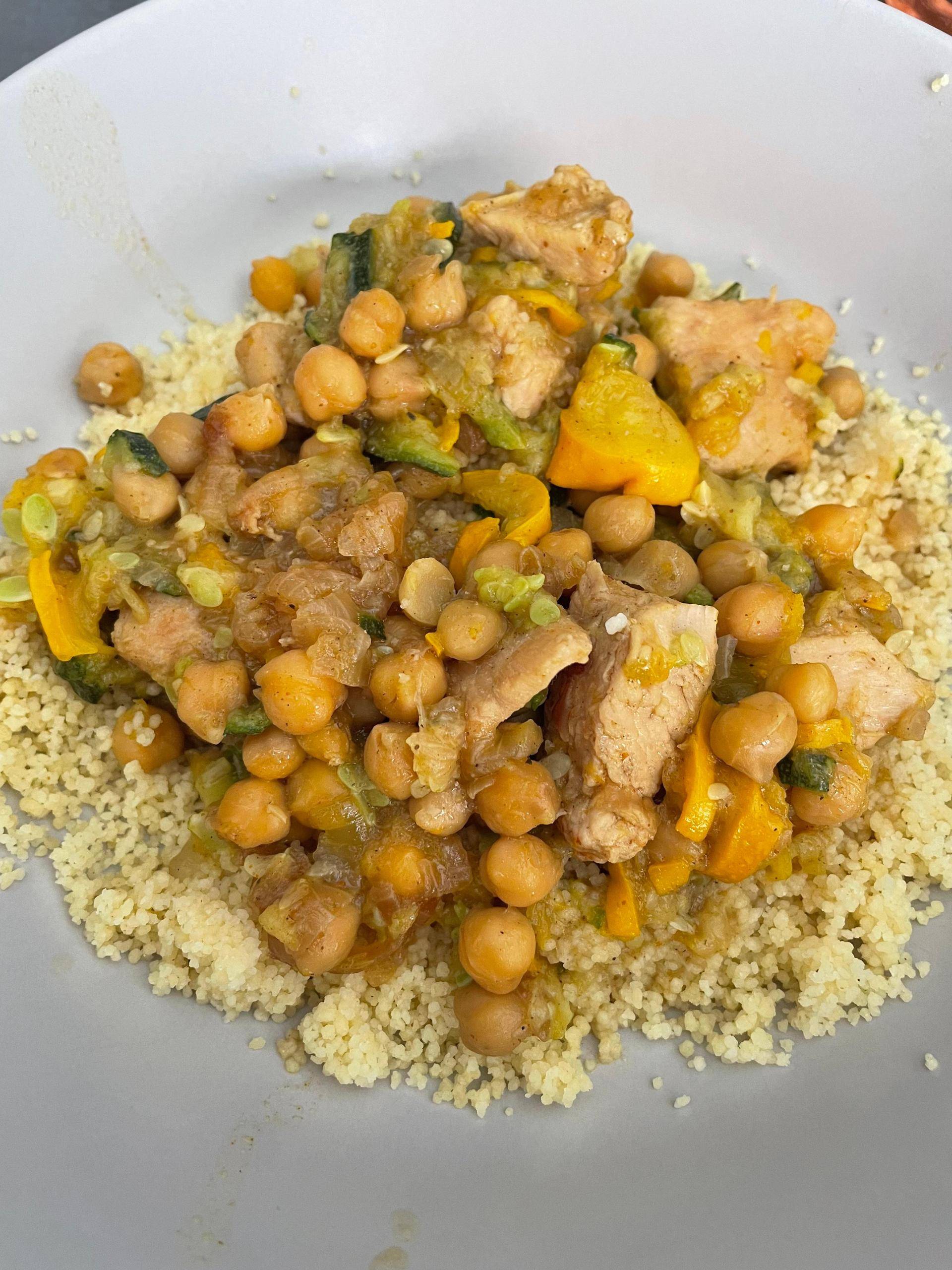 Tajine poulet, citron confit, courgette et pois chiche - Recette Cookeo | Moulinex