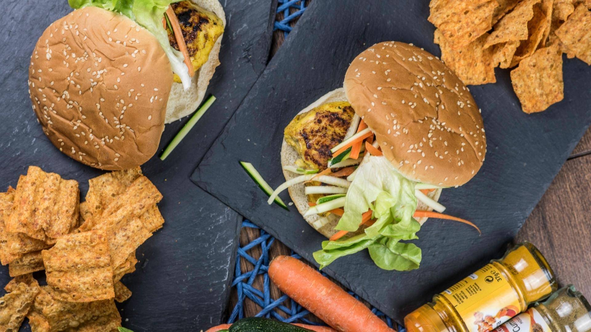 Burger de poulet satay - Recette Cook'in One | Moulinex