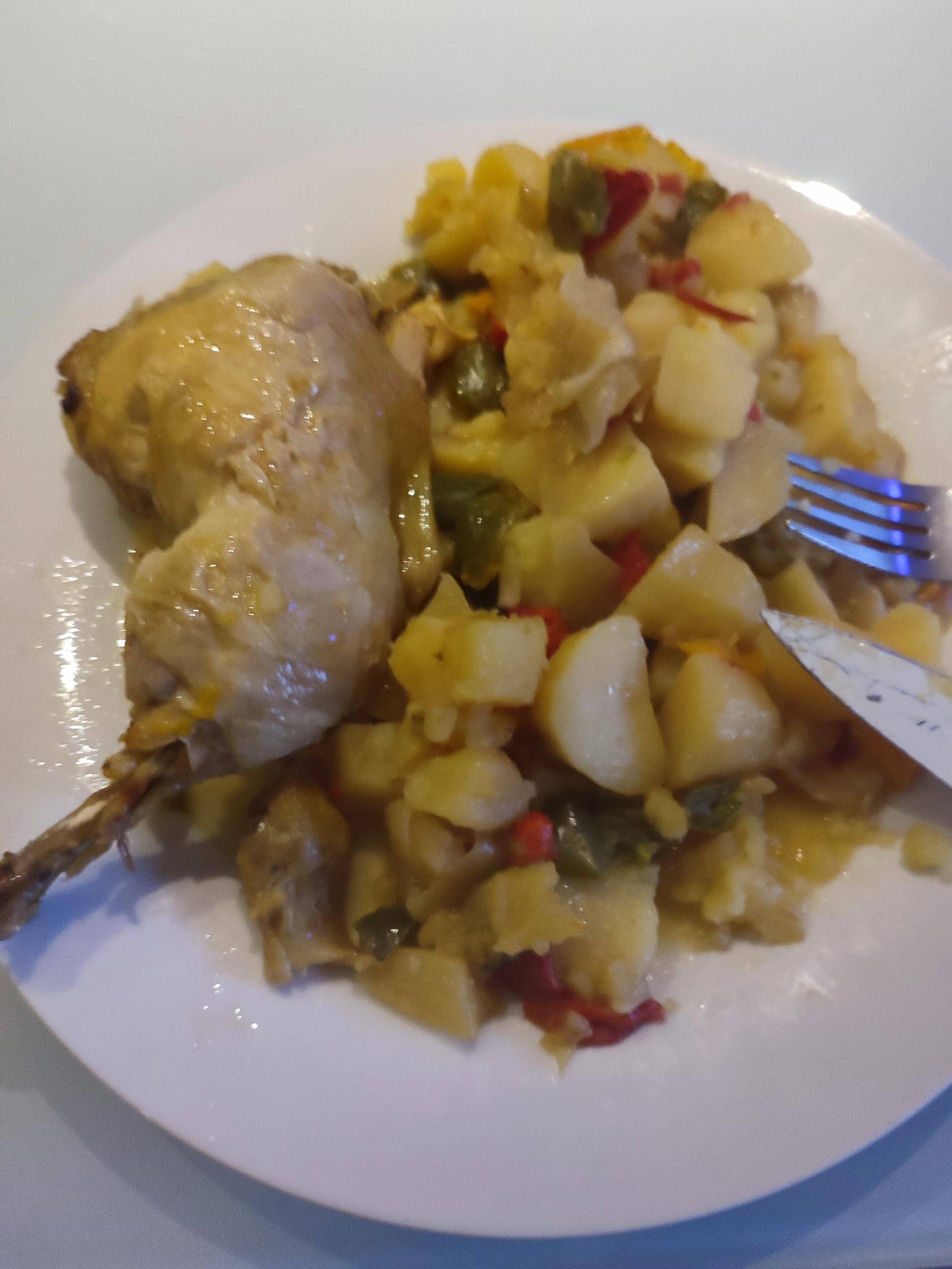 Cuisses de poulet aux p'tits légumes - Recette Cookeo V3 | Moulinex