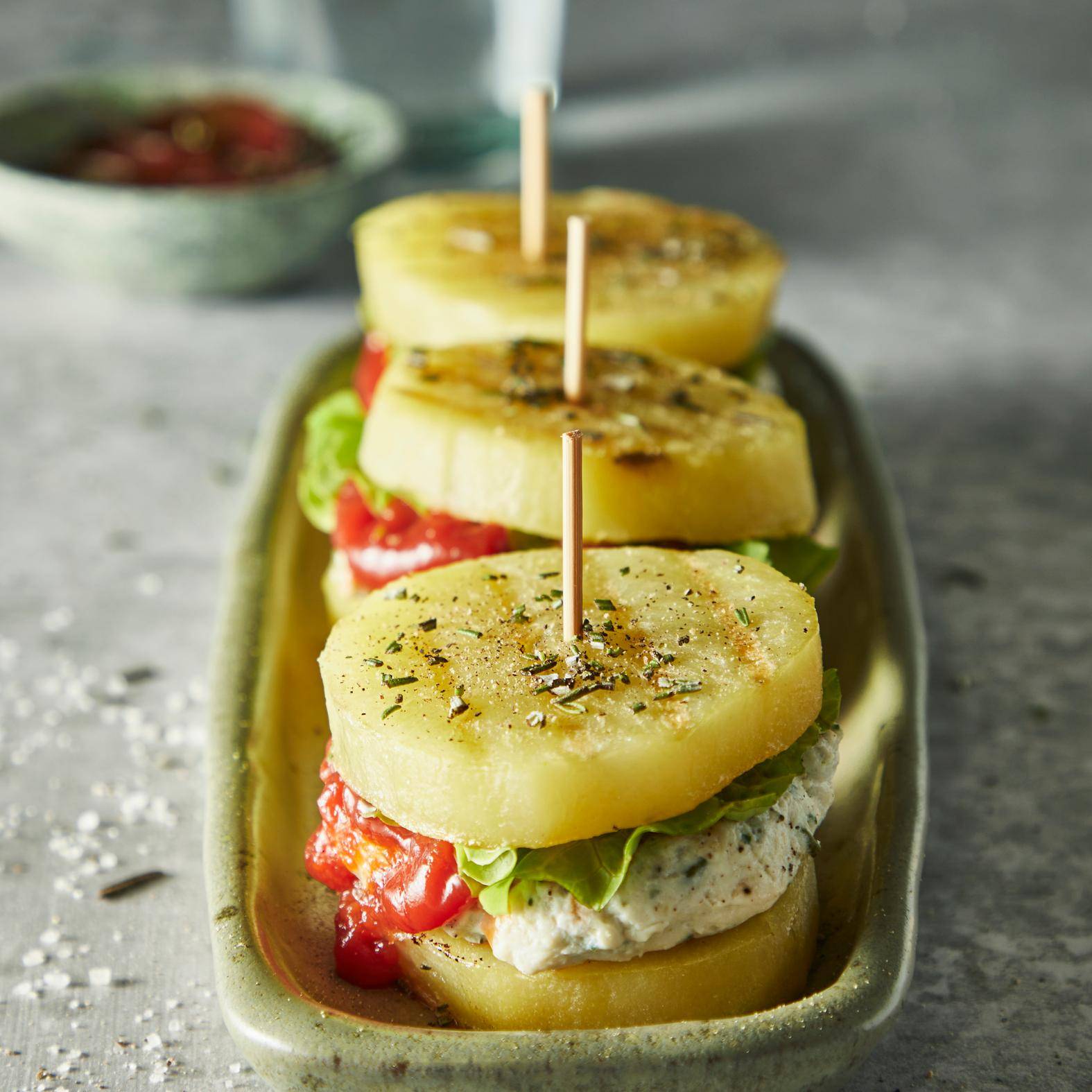 Mini-burgers au poulet buns de pommes de terre - Recette Cook'in One | Moulinex
